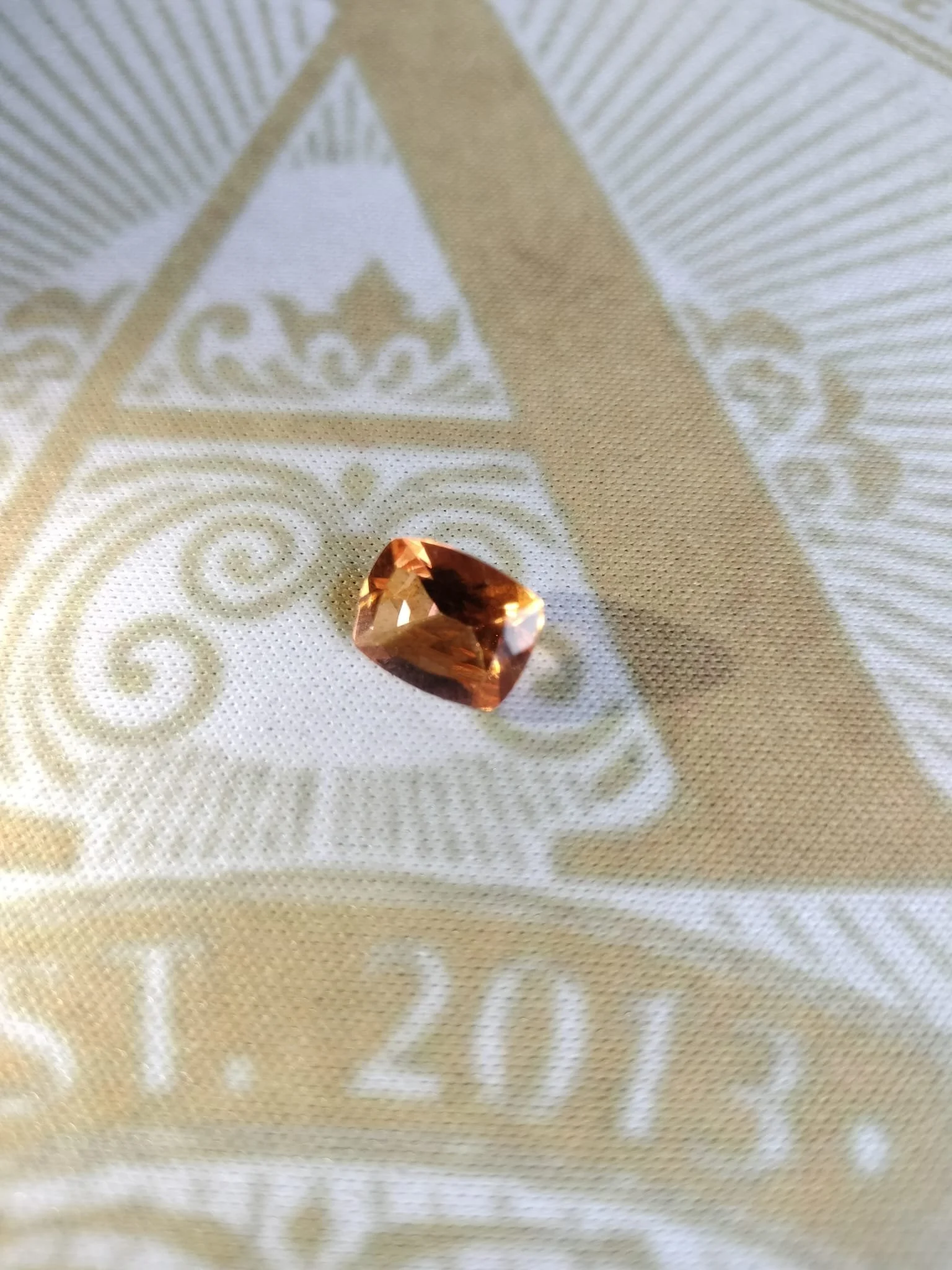 Why You Should Think Twice Before Selling Your Padparadscha Quartz