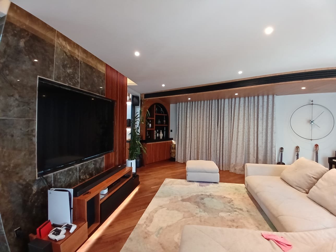 WhatsApp Image 2026-08-28 at 17.09.56 (1).jpeg