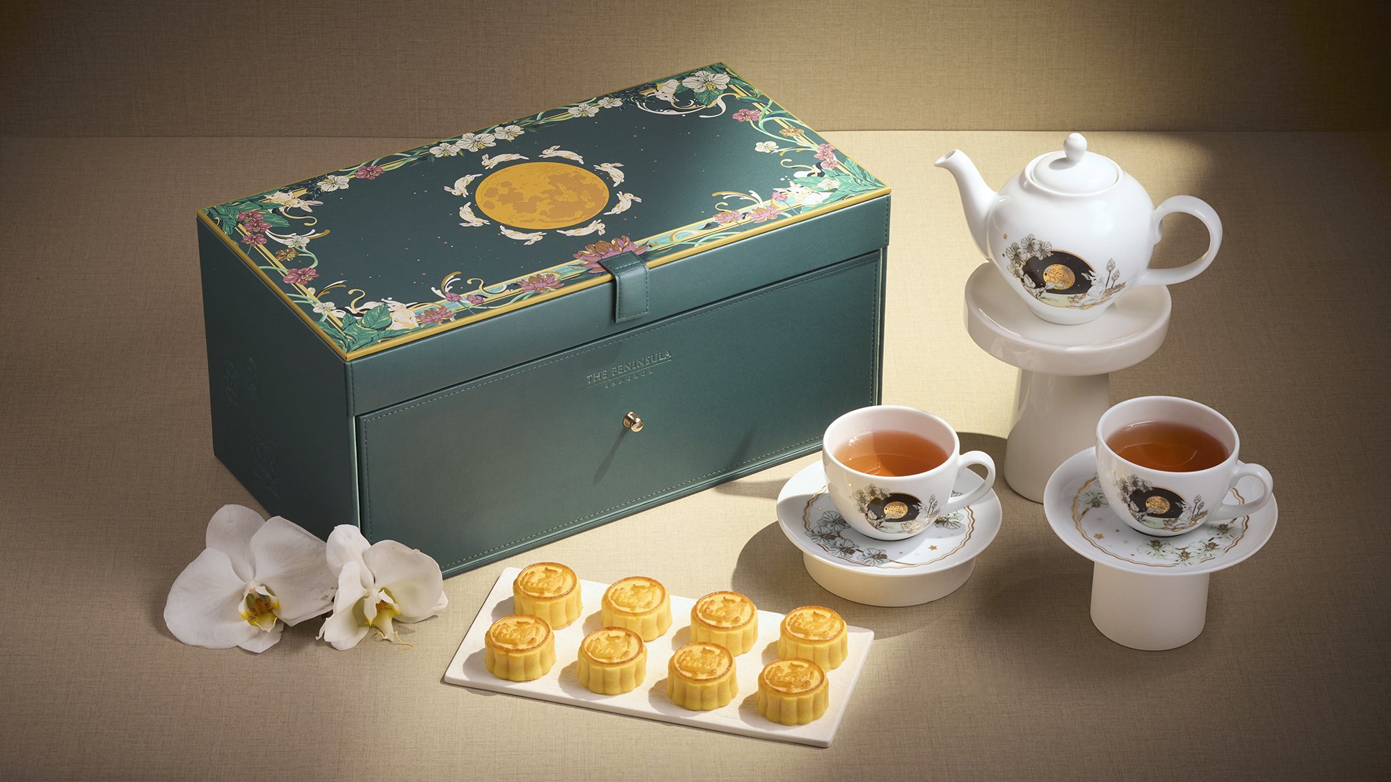 The Peninsula Bangkok_Mooncake_Limited_Box_ (1).jpg