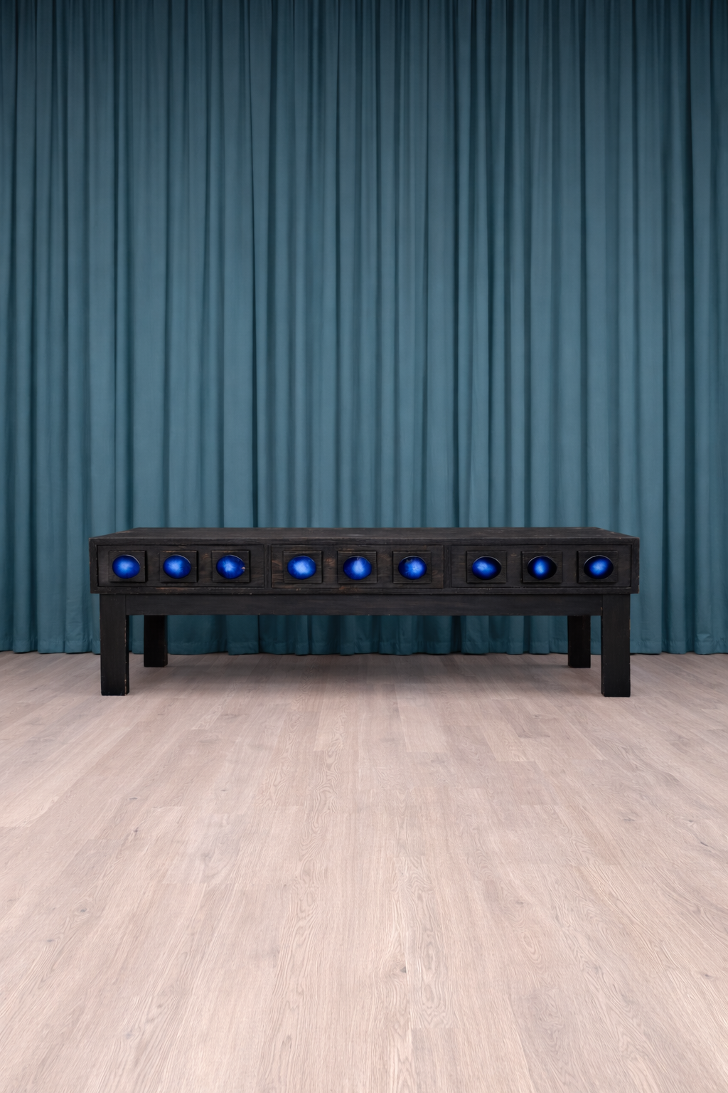 AB Glas & Trä Enamel Tile Console Table