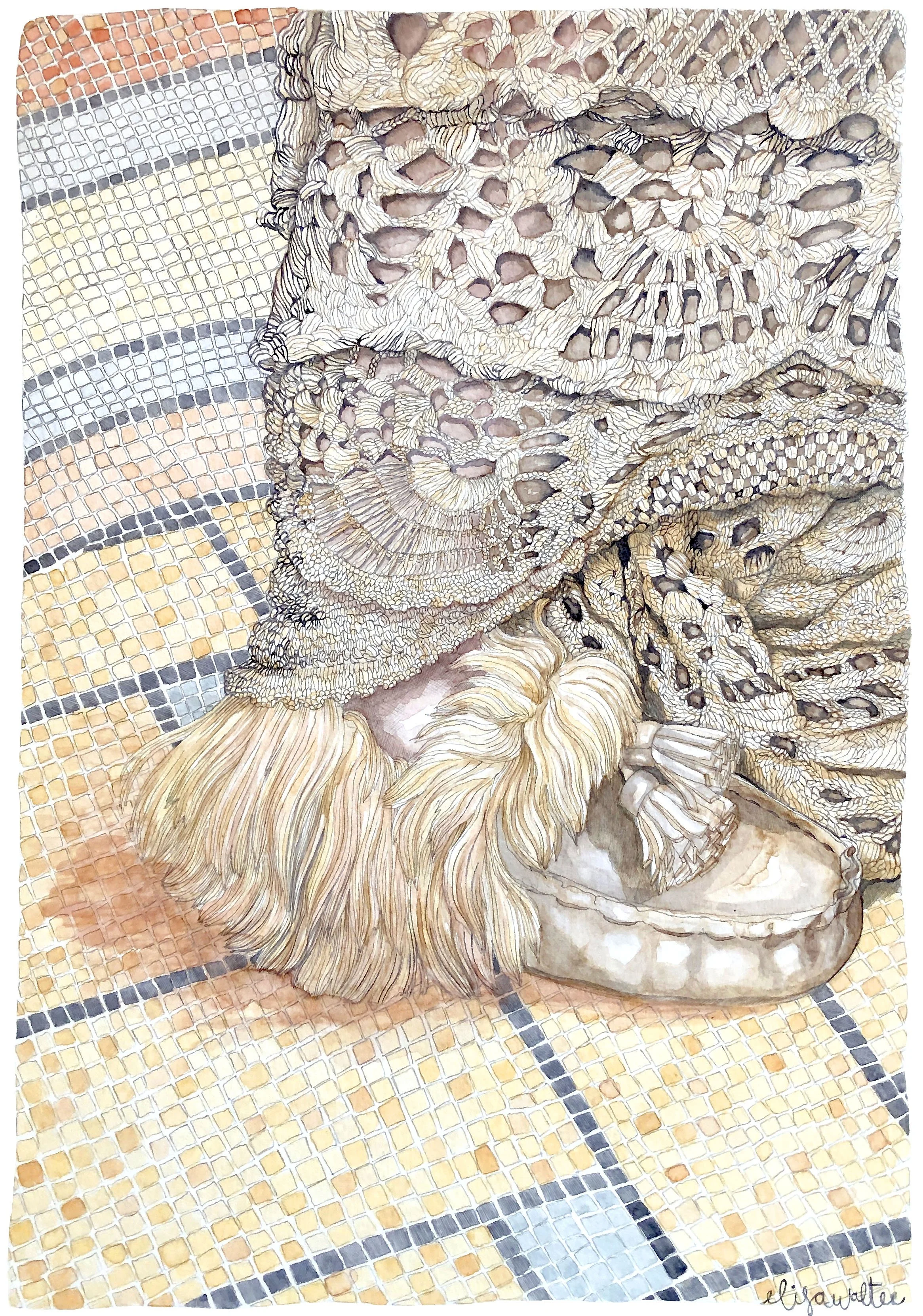 Chaussure en toile beige avec lacets, portée par une personne portant un pantalon en dentelle avec un motif floral, assise sur un sol en carreaux colorés.