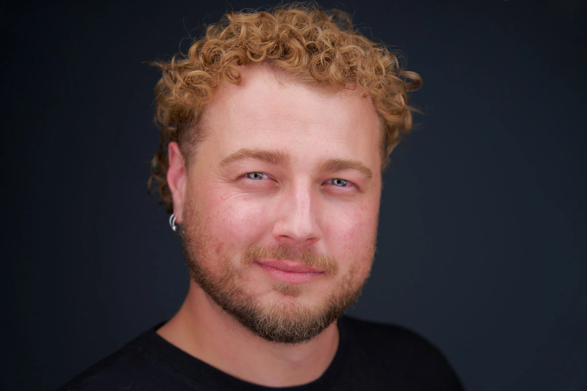 Men_s Professional Headshot_02.jpg