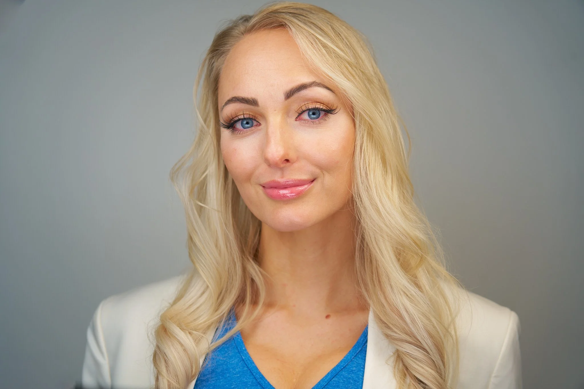 Women_s Professional Headshot_10.jpg