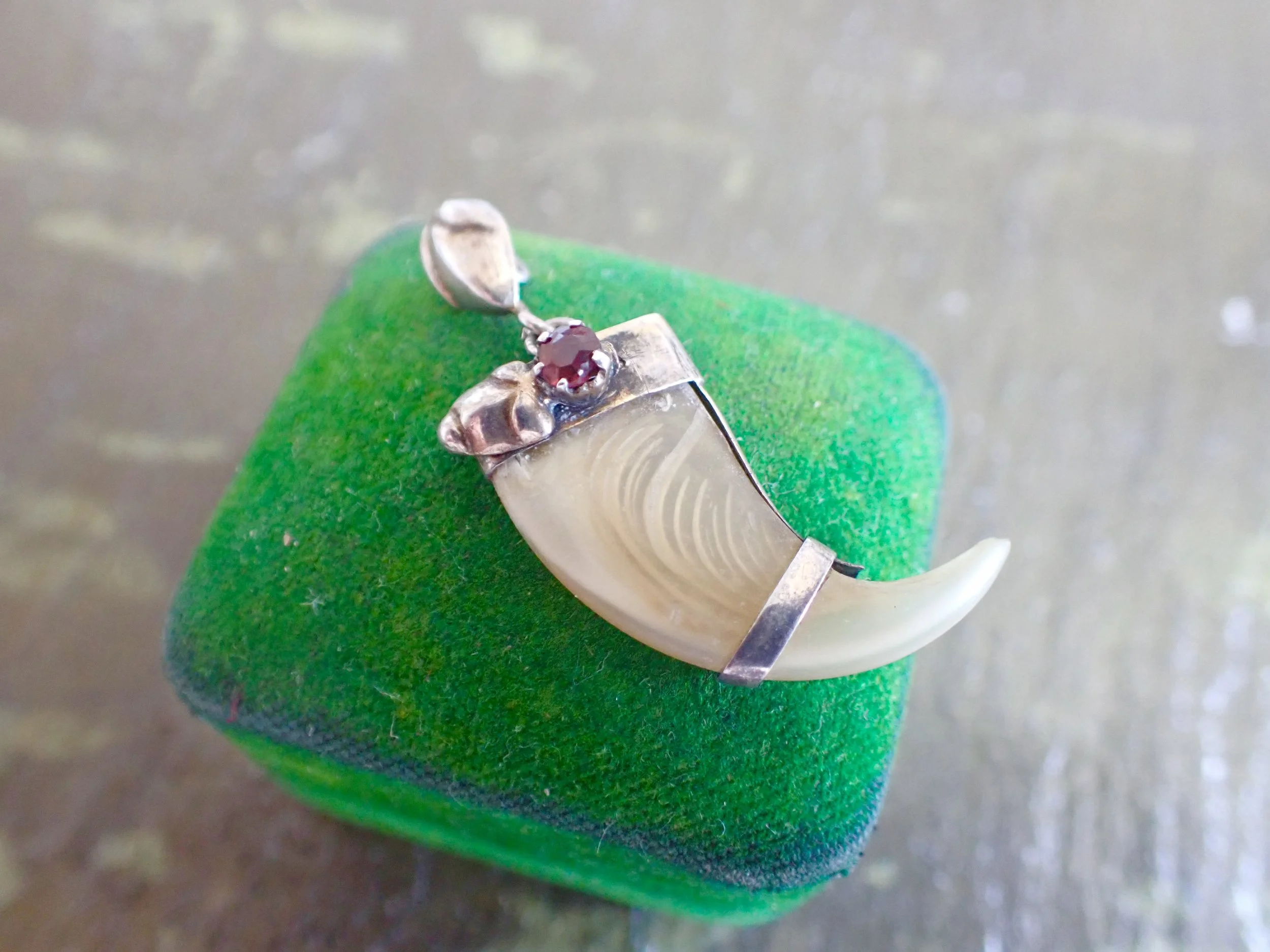 Antique Claw Pendant set in Silver with Ruby