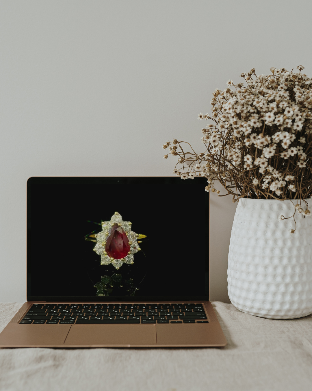 Andrew smith jewellers. jewellery website creator. photographer jewellery. West Malling jewellers.png