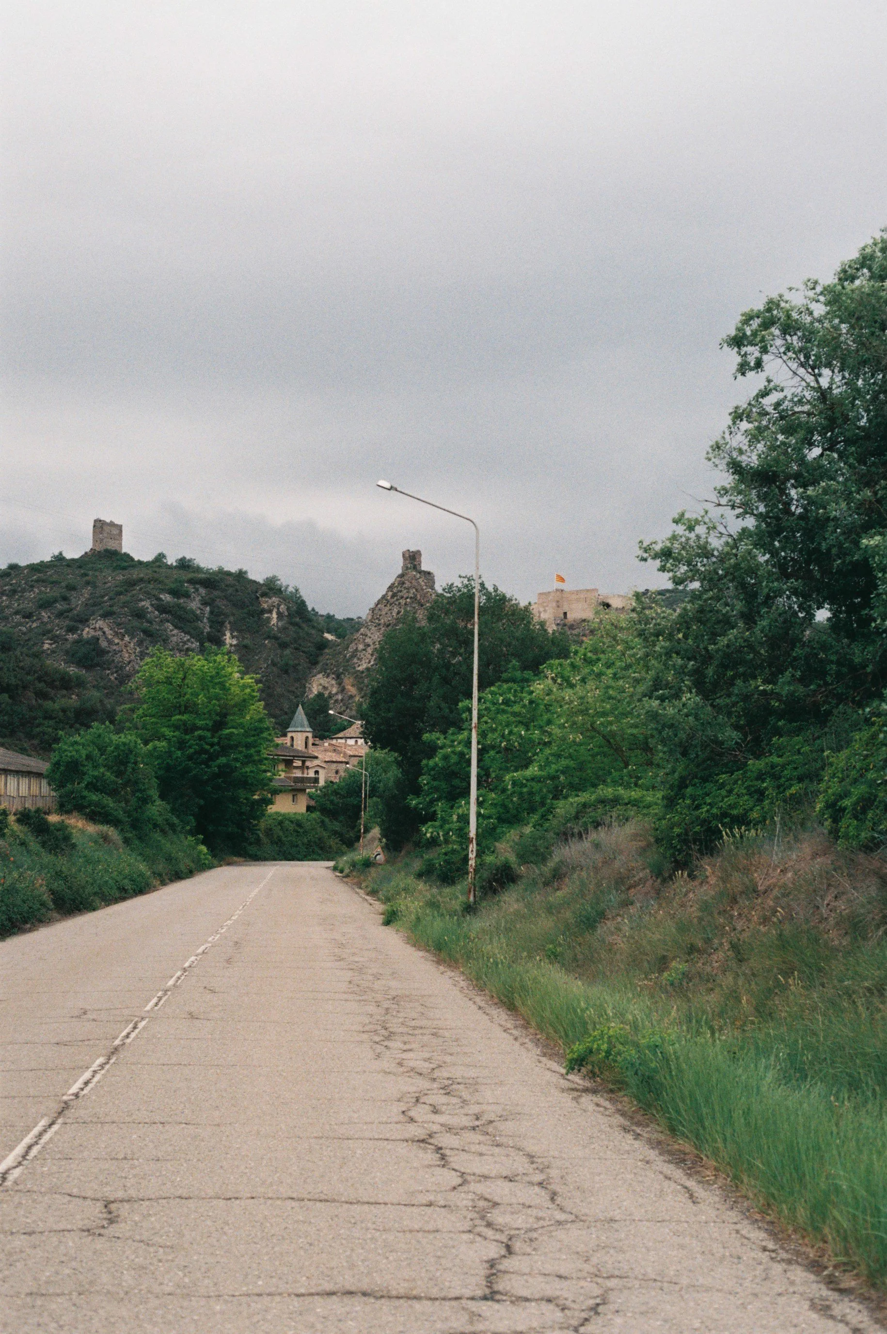 MAIG 24 CASTELLFOLLIT.JPG