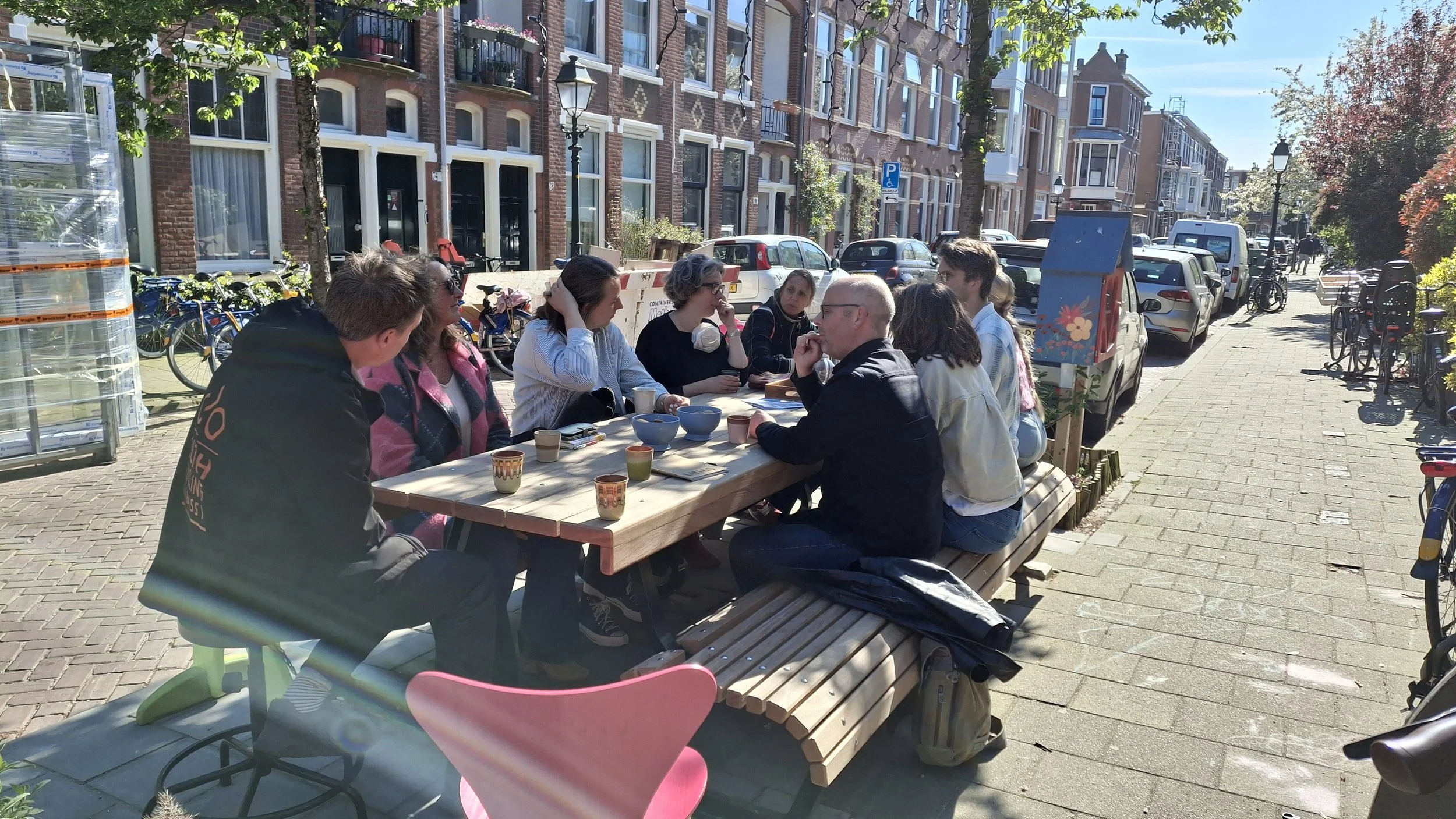 Wat gebeurt er in andere steden?