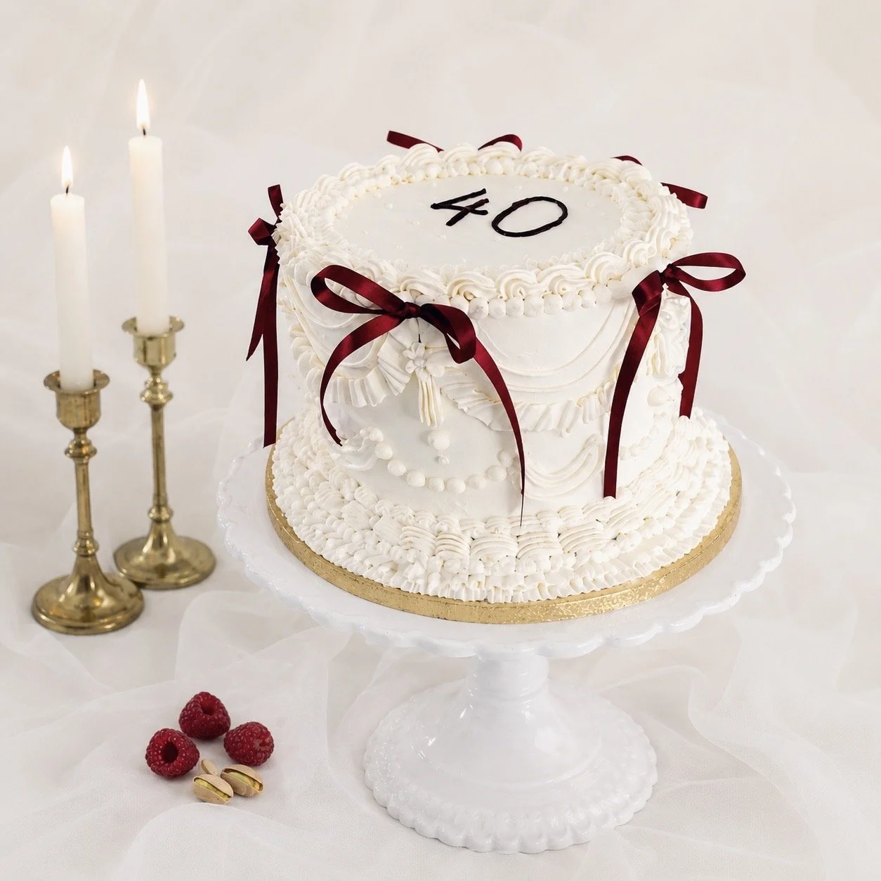 Vintage Lambeth Cakes