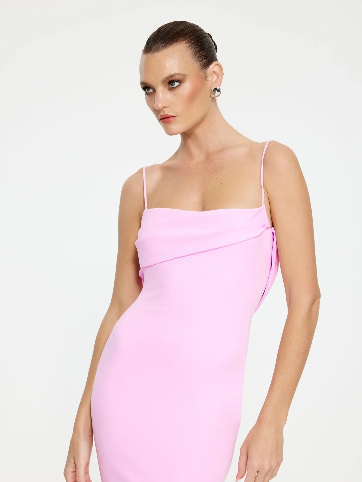 havilland-gown-taffy-pink-390930 (1).webp