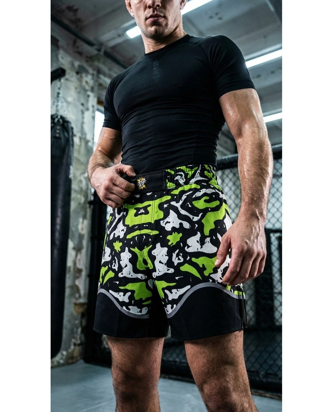 Jazz it up! Introducing LIMITED DROP &ndash; COMPETITION READY NO-POCKET GRAPPLING SHORTS- Black, exclusively priced at an unbeatable value of $45.00 Don't miss out!
#martialartswear #jiujitsuswag #grapplinggear #mmaoutfit #fitnesswear #fitnessfashio