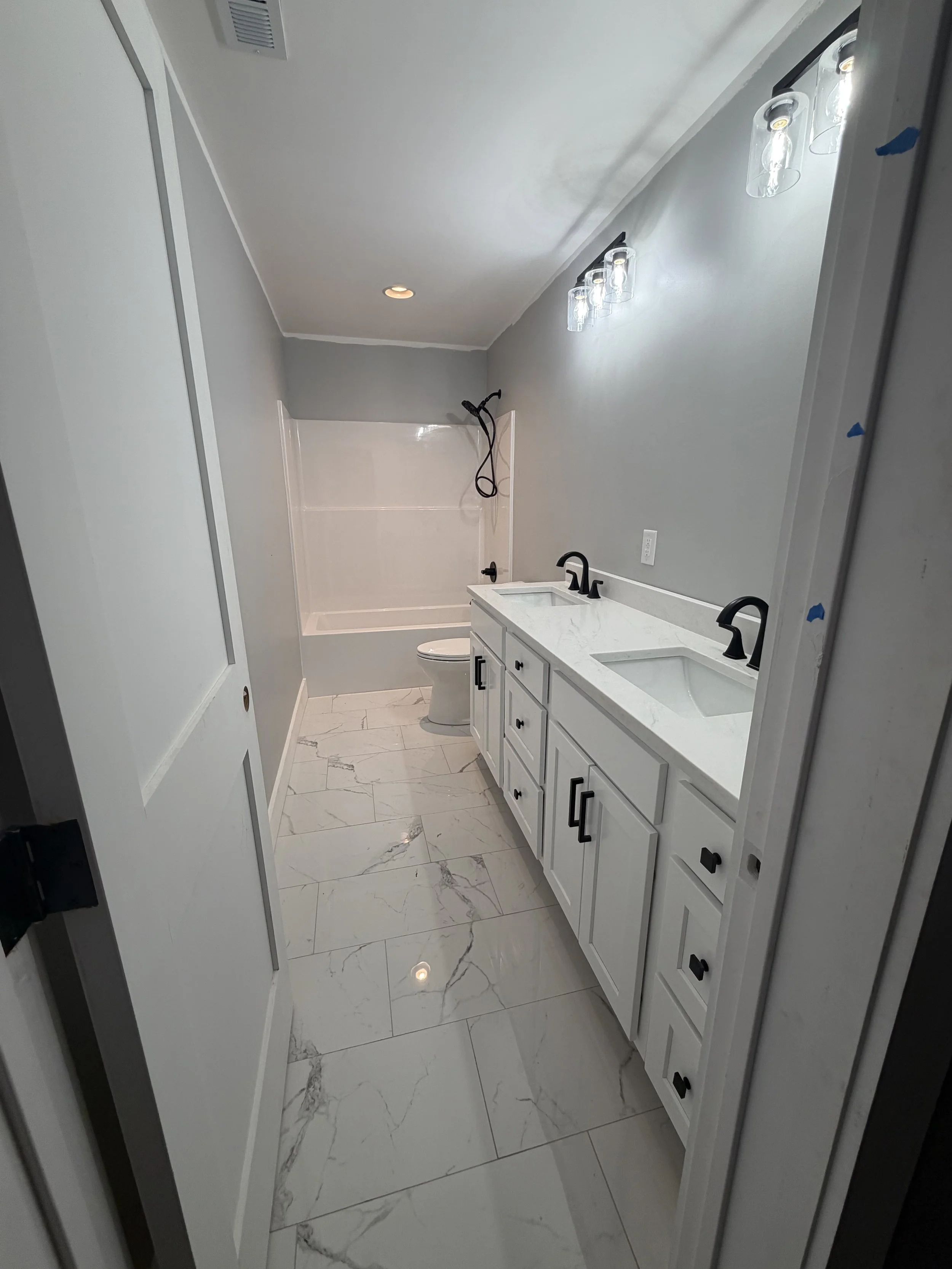 	
Antonio’s Construction providing bathroom renovations in Ashe County and Watauga County, NC