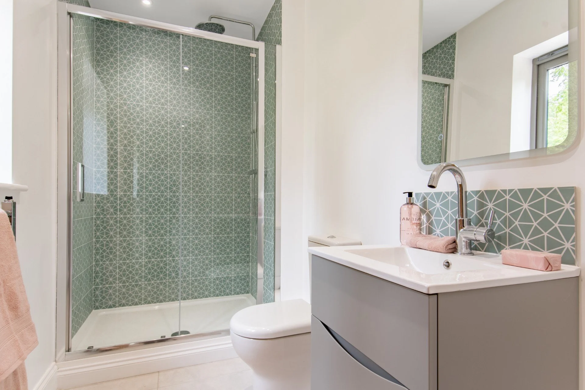 En-suite shower room