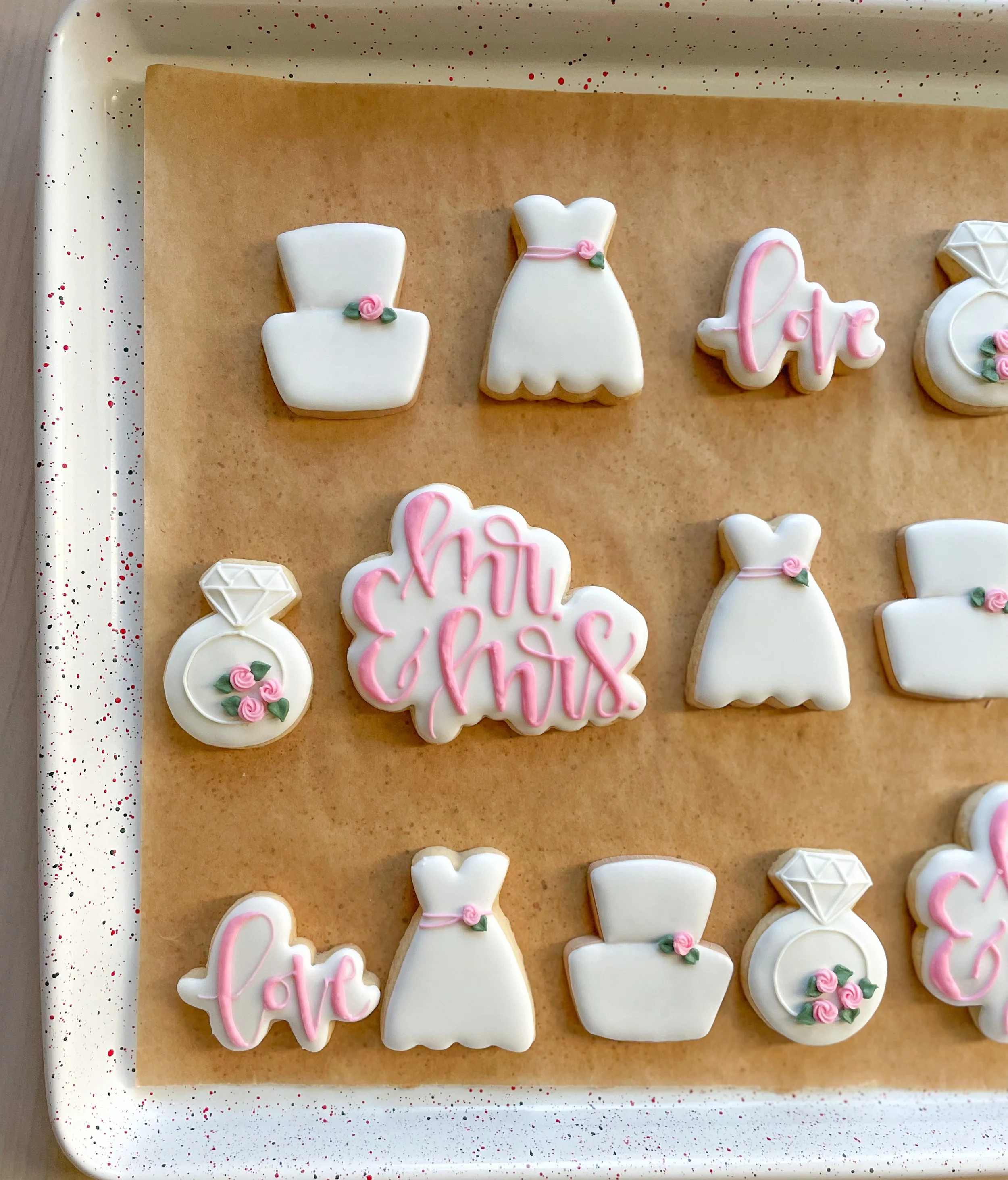 Mr & Mrs pink and white wedding 