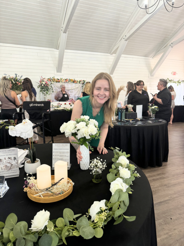 We had the pleasure of sampling amazing food and desserts from local restaurants who cater weddings. (Lemon blueberry cupcakes! What? So good) 