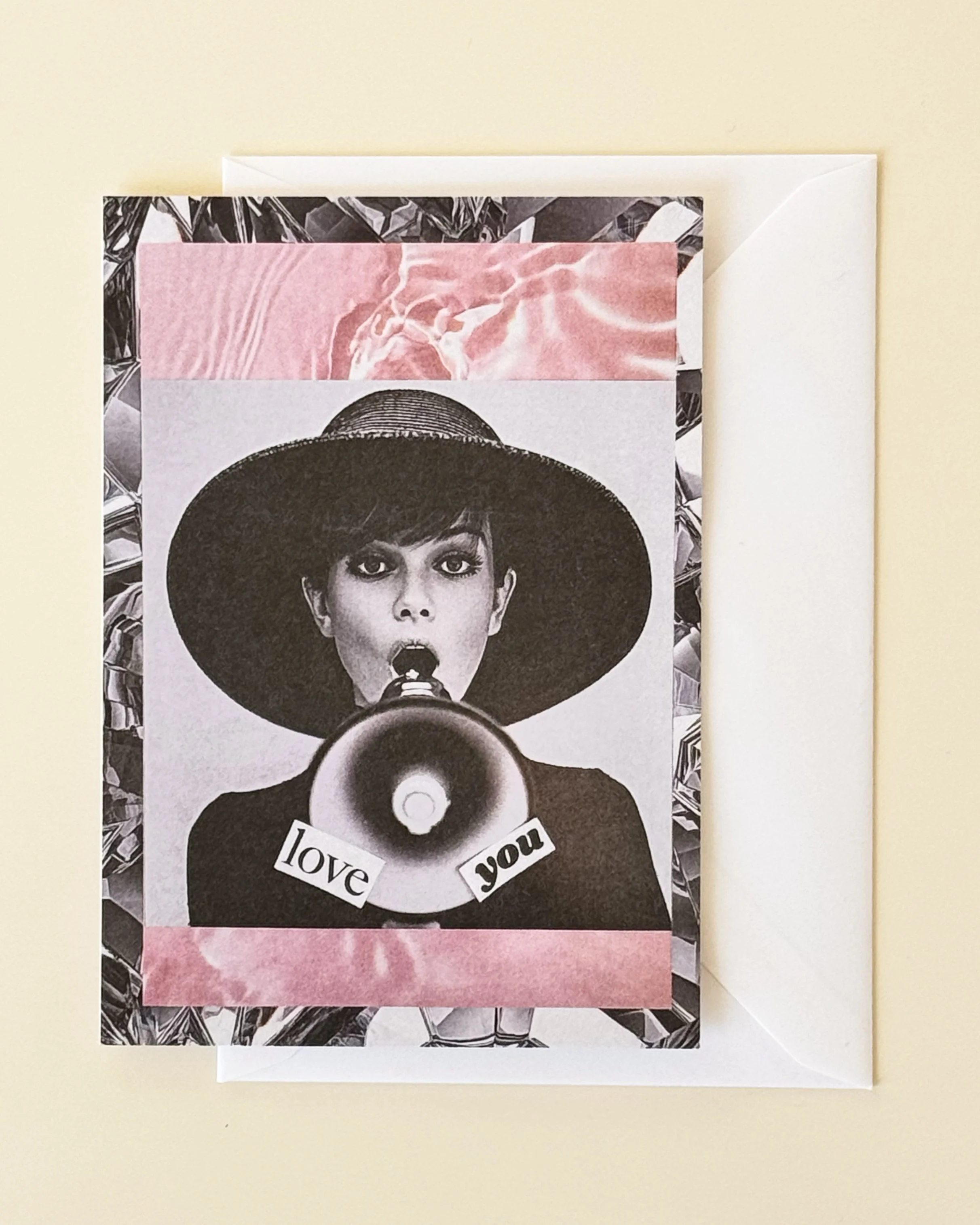 Carte Love You Mégaphone