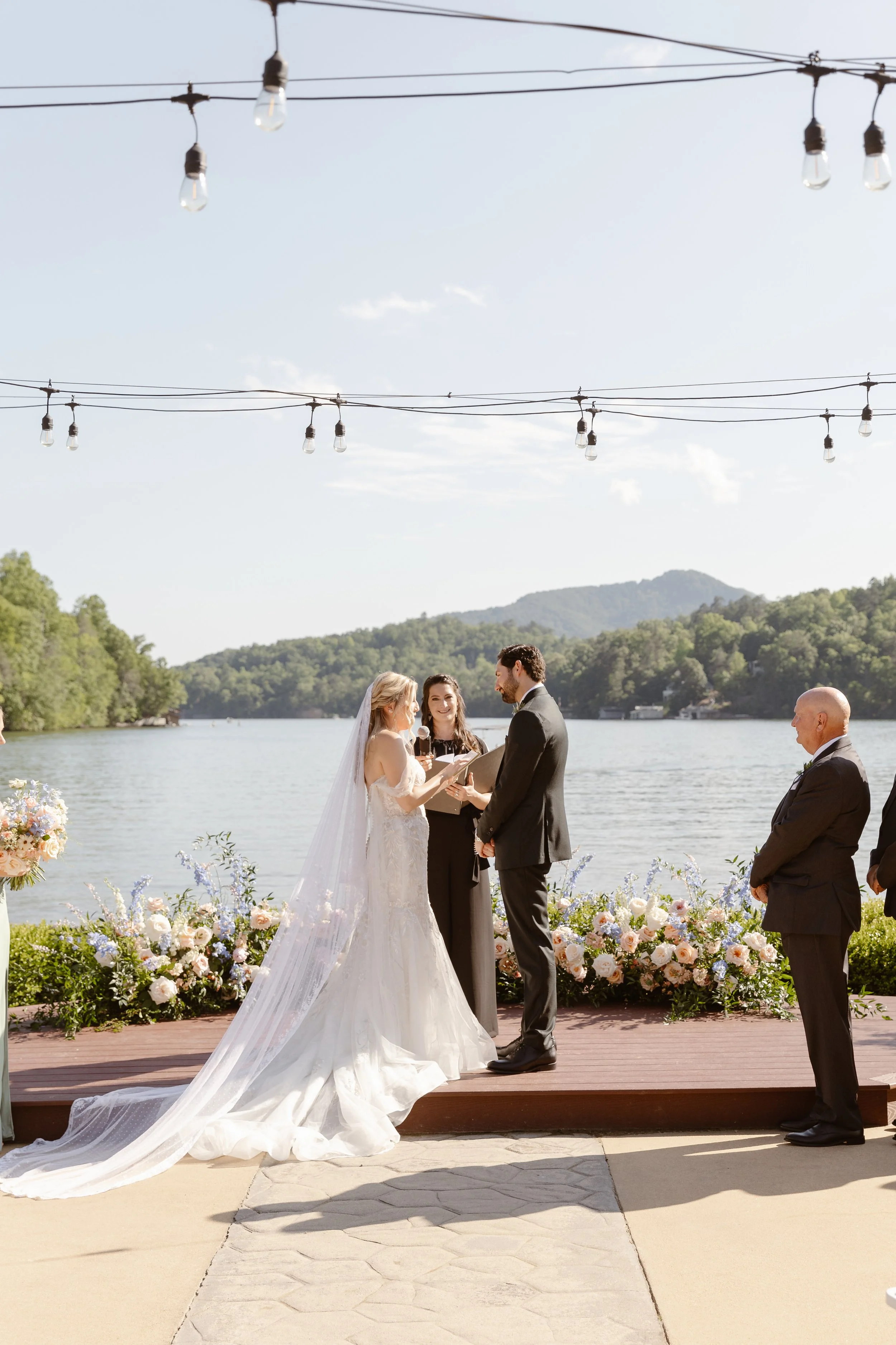 Photo: Sara Dooley Photography