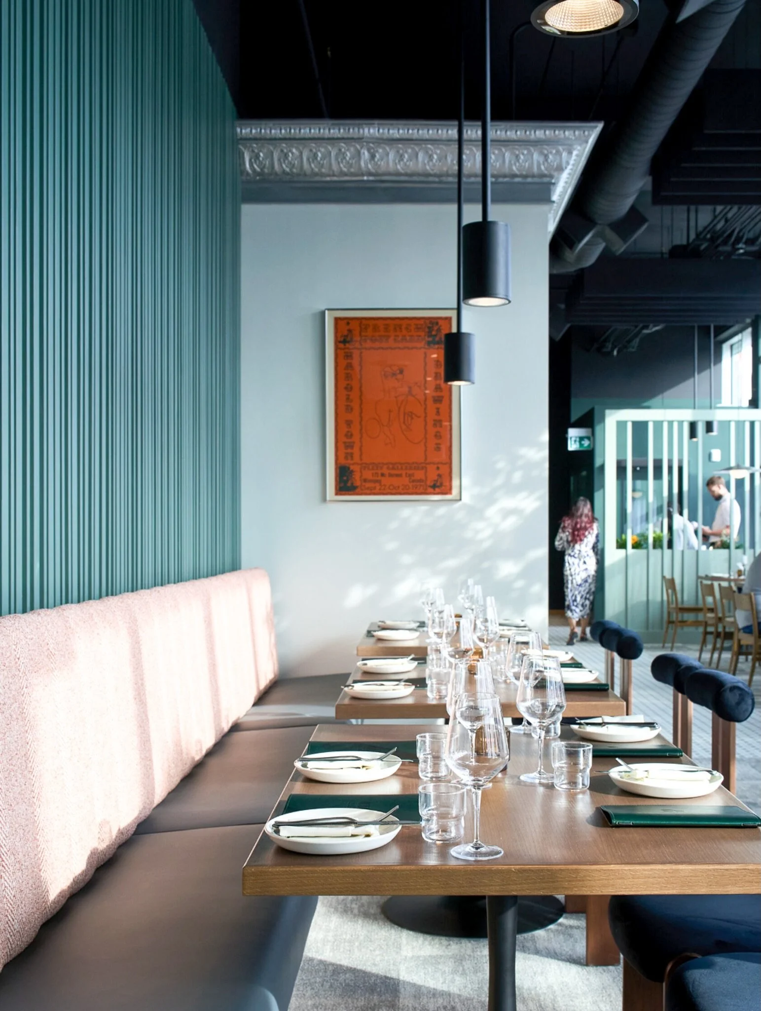 A look inside @sottobracciowpg designed by @ridi_ywg where bold colours, layered textures and a mix of materials come together to create a distinctive dining experience. Our Size team was brought onto this project to support code analysis, permit con