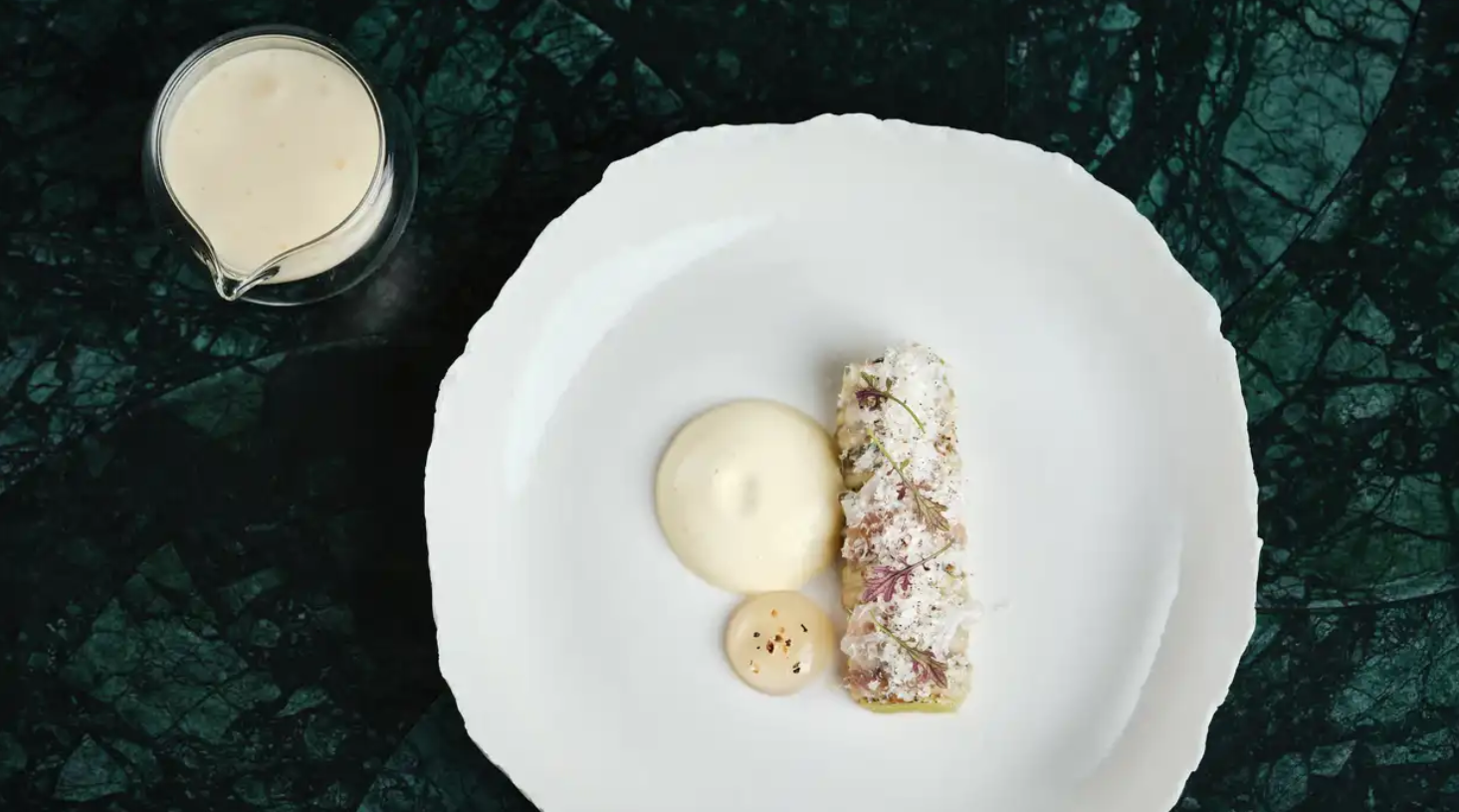 In  Paris, Sexy New Boutique Hotels Sparkle