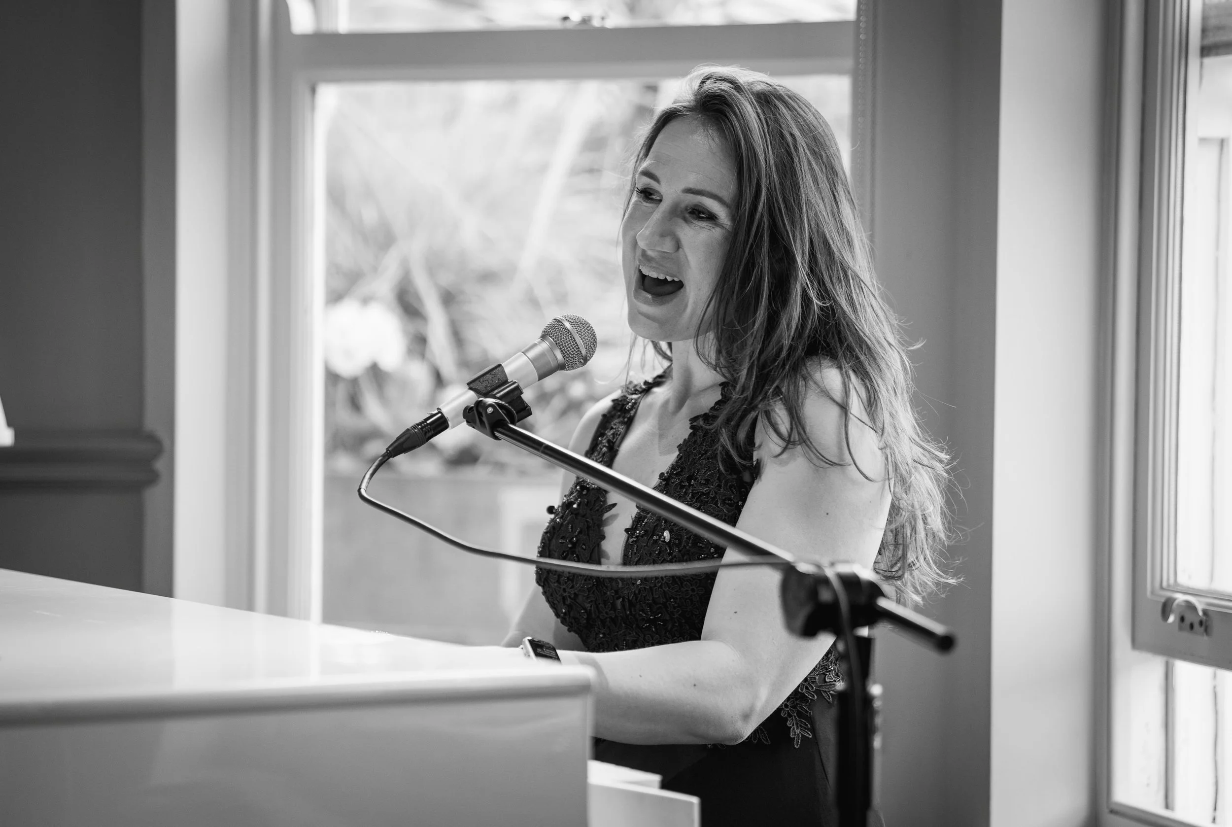 A World Photography Day appreciation post 📷

These were taken by @martinhillphotography during a photoshoot at Wentbridge House - so not a real performance, even if I do look like I&rsquo;m right in the middle of a song.

What I love is that Martin 