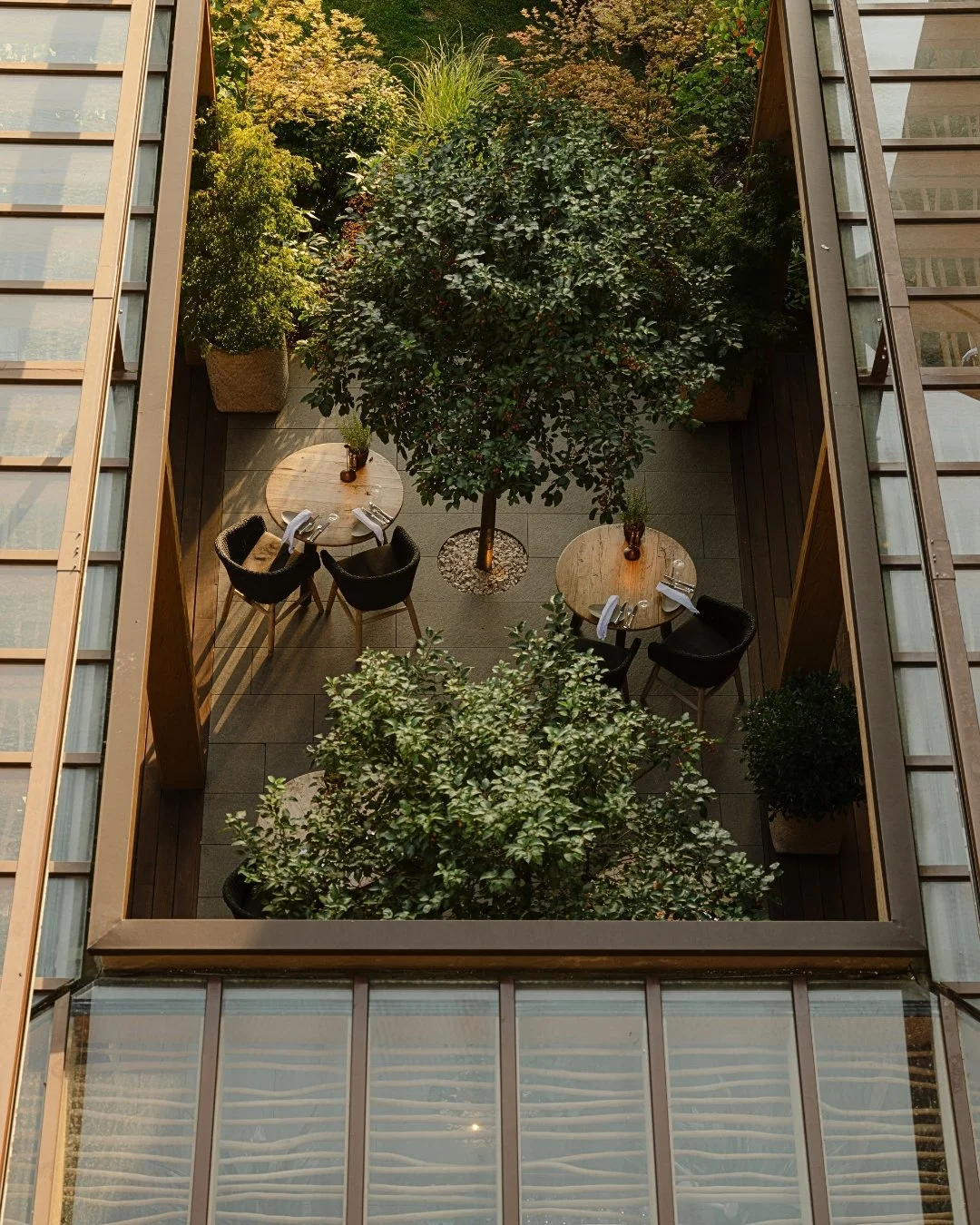 Moderne østrigsk mad med lokale råvarer i rolige omgivelser