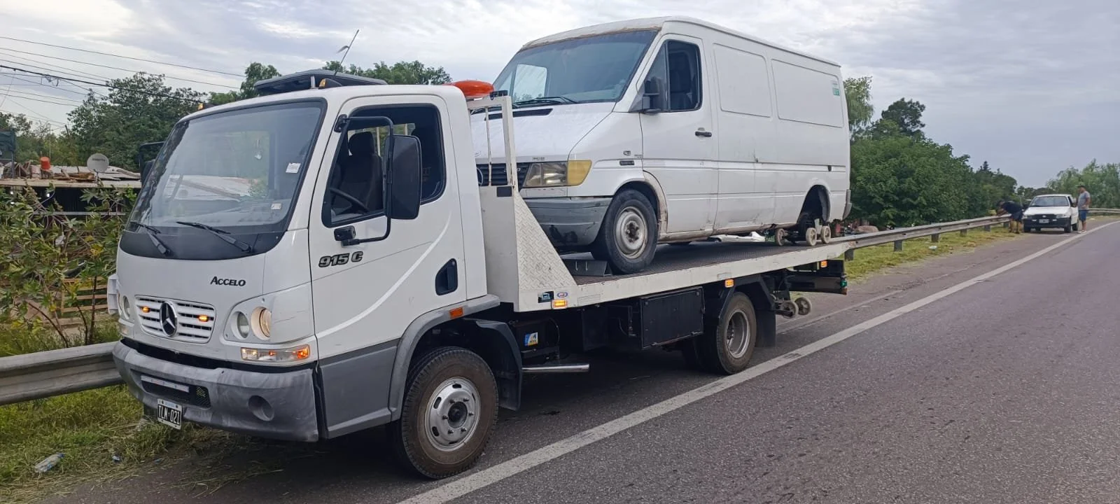 Servicio de Rescate y guarda.-