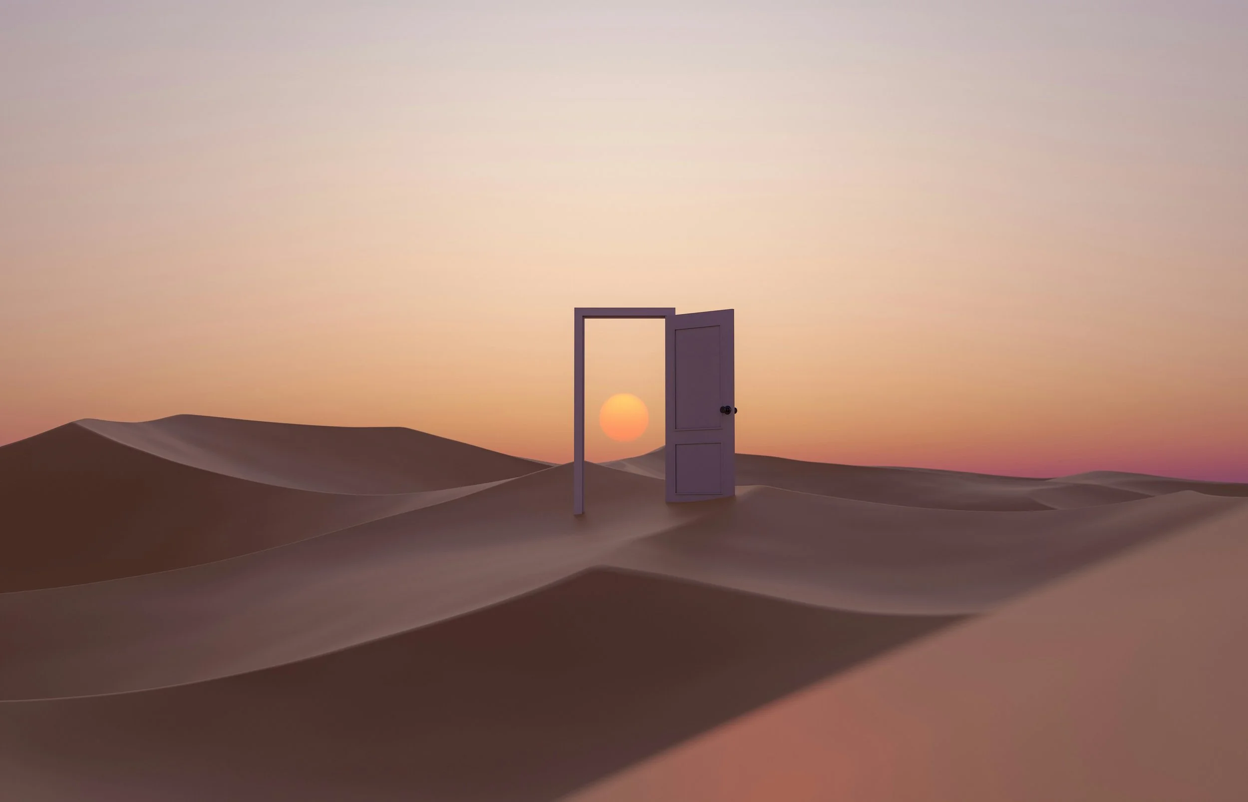 Une porte ouverte dans un désert avec un coucher de soleil en arrière-plan, des dunes et un ciel pastel.