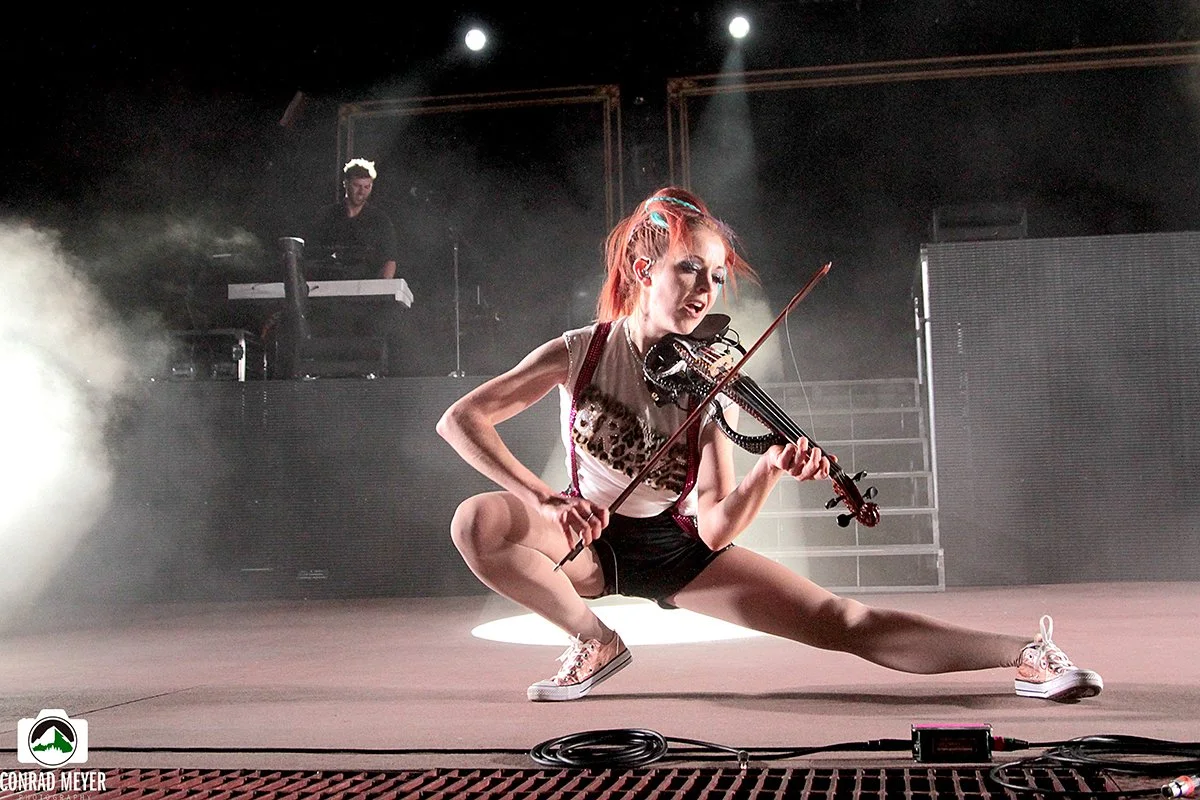 lindsaySTIRLING9__FB.jpg