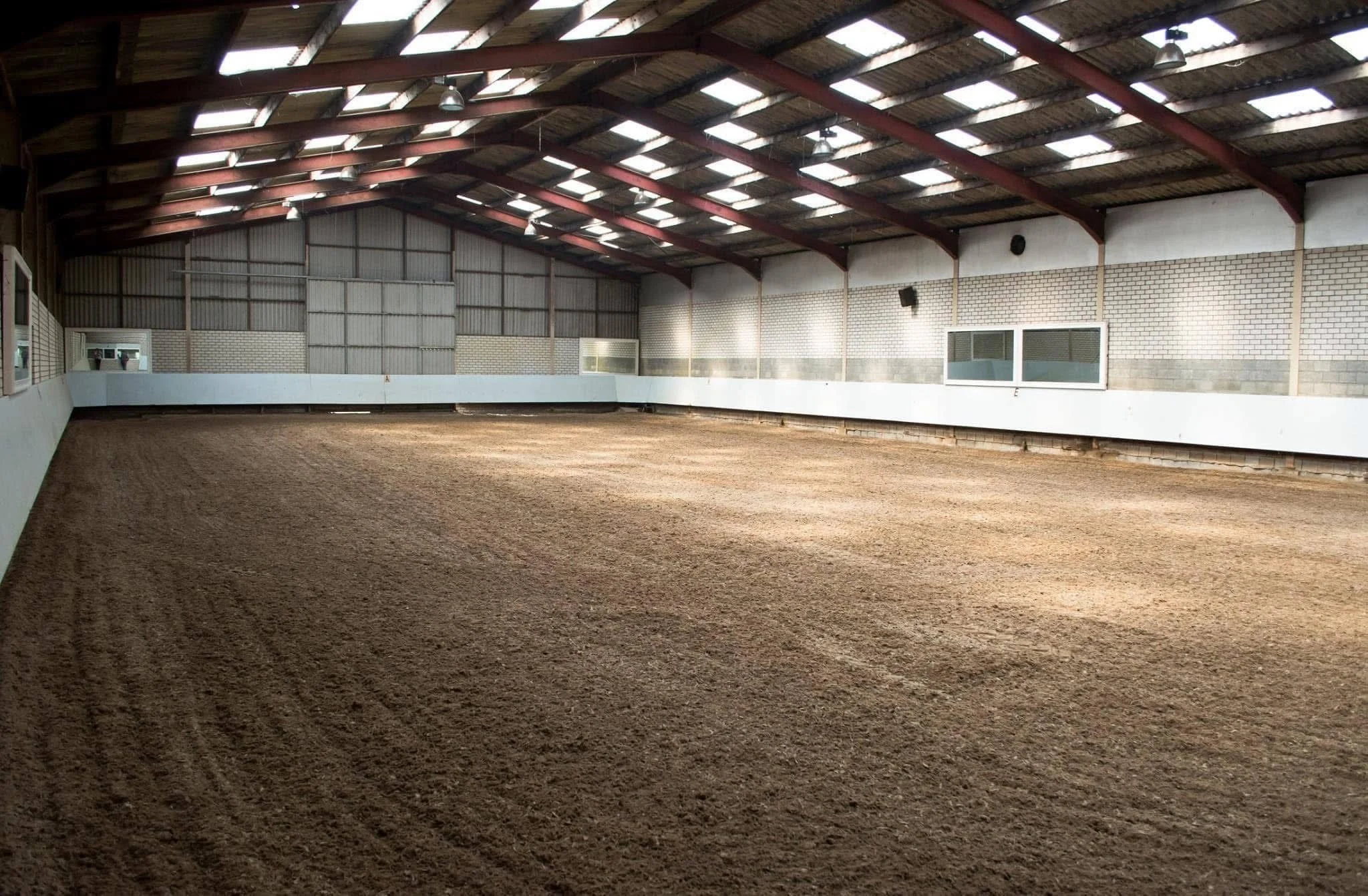 Dressuurstal Oomen binnenstal