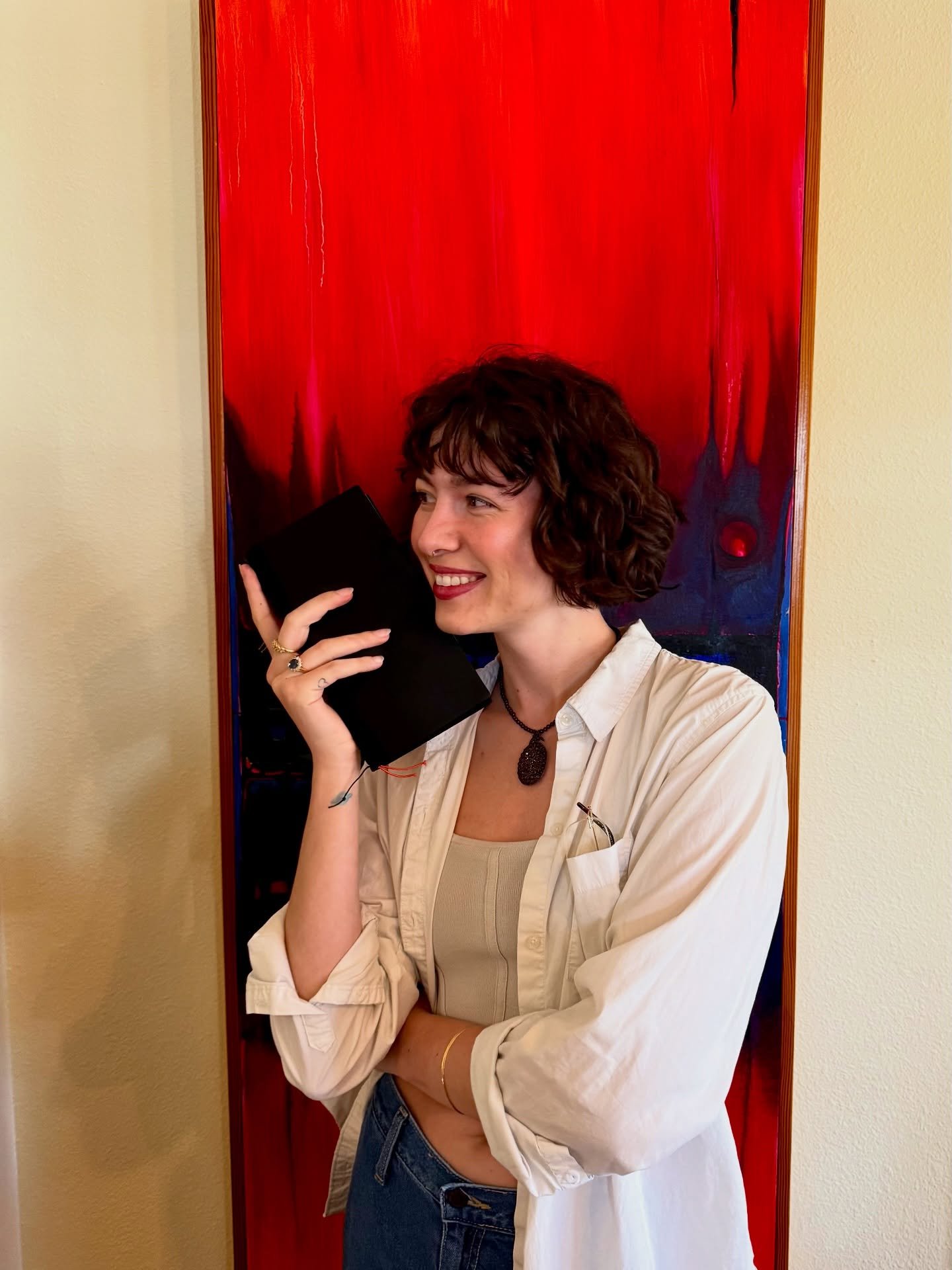 Recents 💕 
Memories of Ice was insanely good and I&rsquo;m going to talk about it more. 
We had some construction going on so some of my work has been stalled , both for knitting and filming some content, but getting back into the swing of things. 
