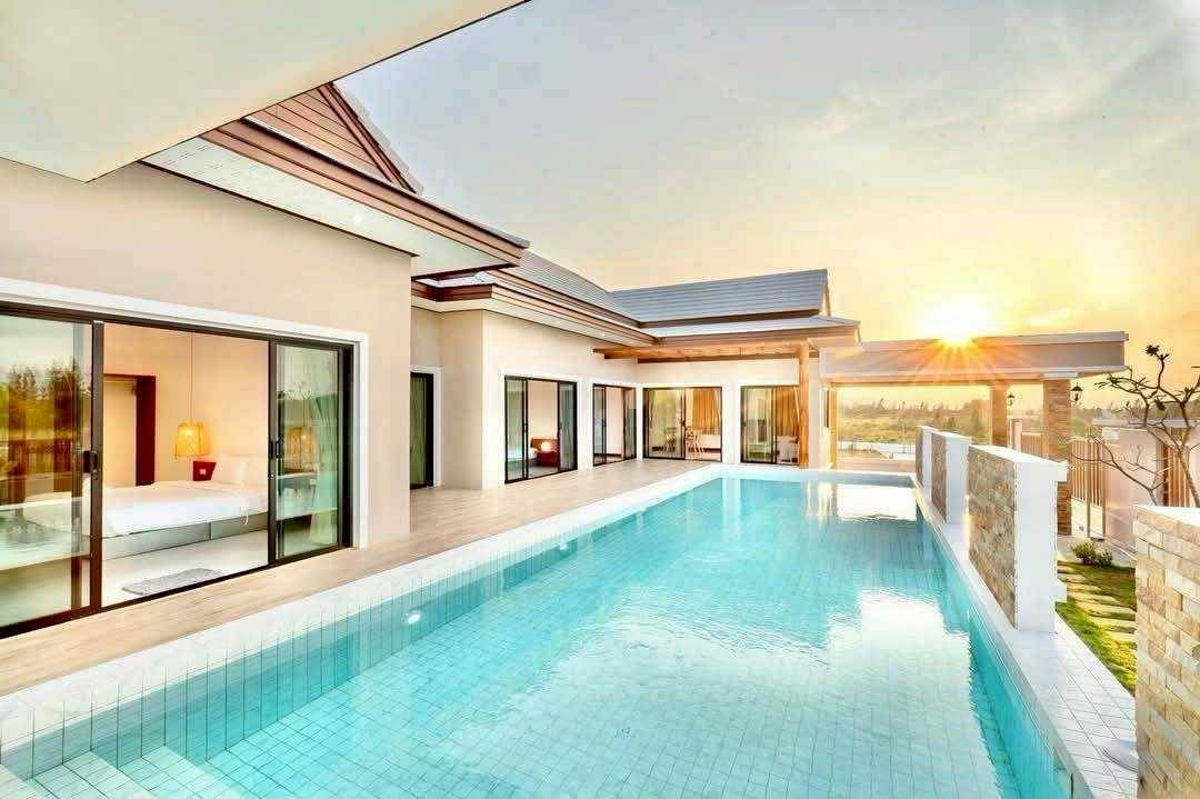 alwo-signature-luxury-villa-hua-hin-private-pool(15).jpg