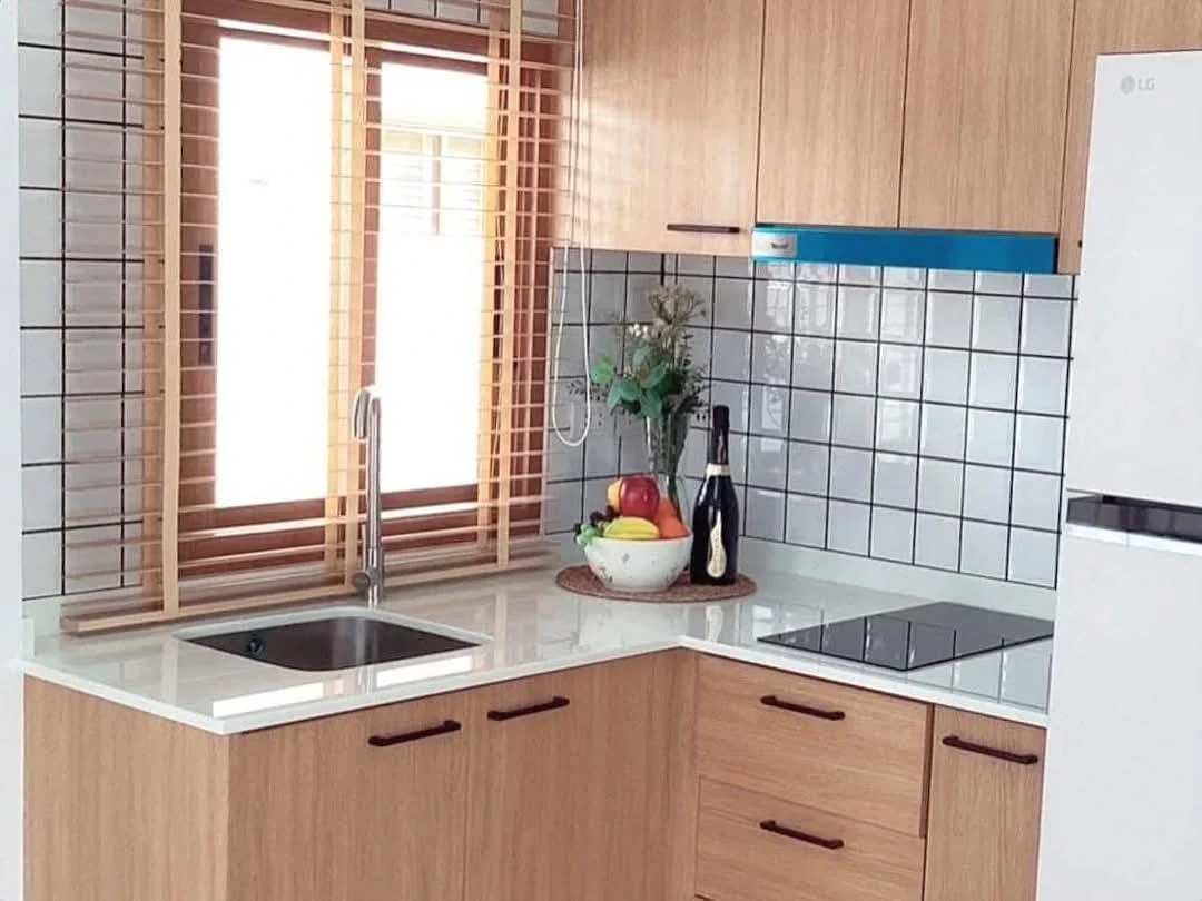 baan-somdul-2-modern-kitchen-hua-hin.webp
