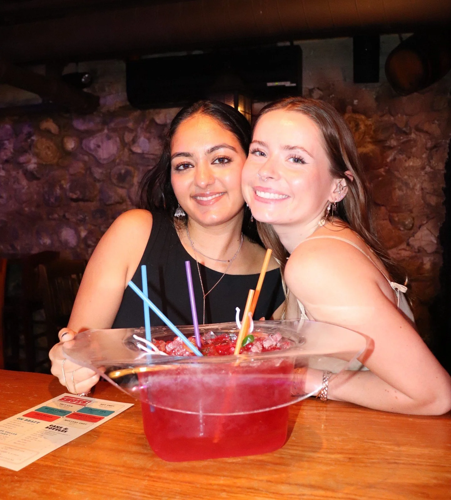 Teamwork makes the 10-gallon hat bowl disappear 🤠
1/2 OFF tonight | 4pm-Close

#honkytonk #extendedhh #happyhouraa #annarbor #theranch