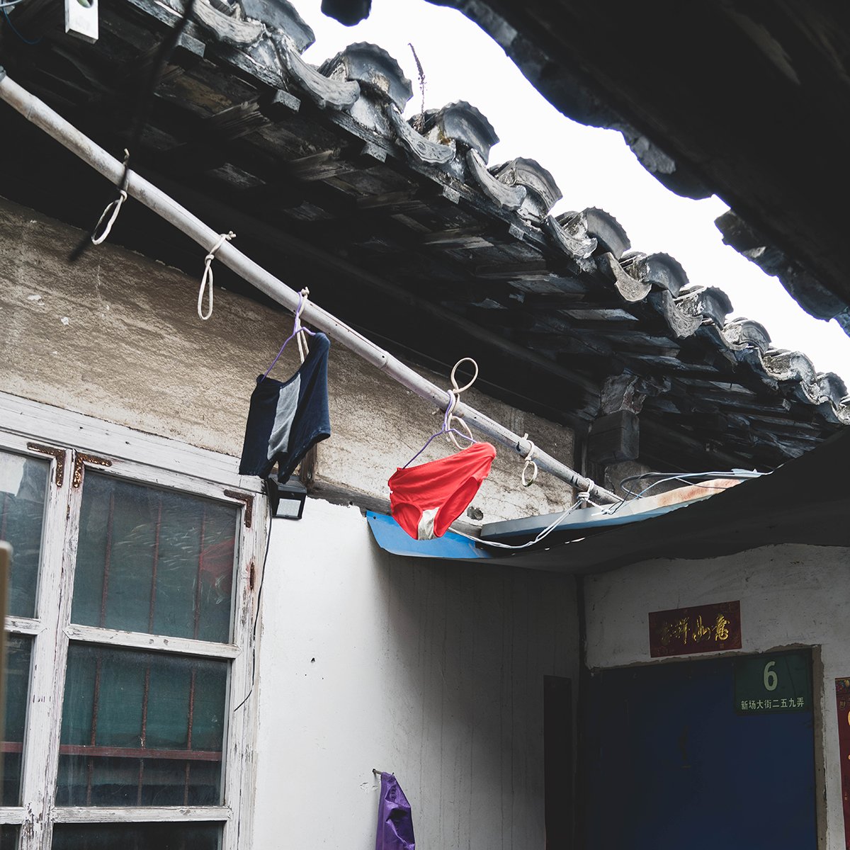 02 ]新场街拍57.4-2.jpg