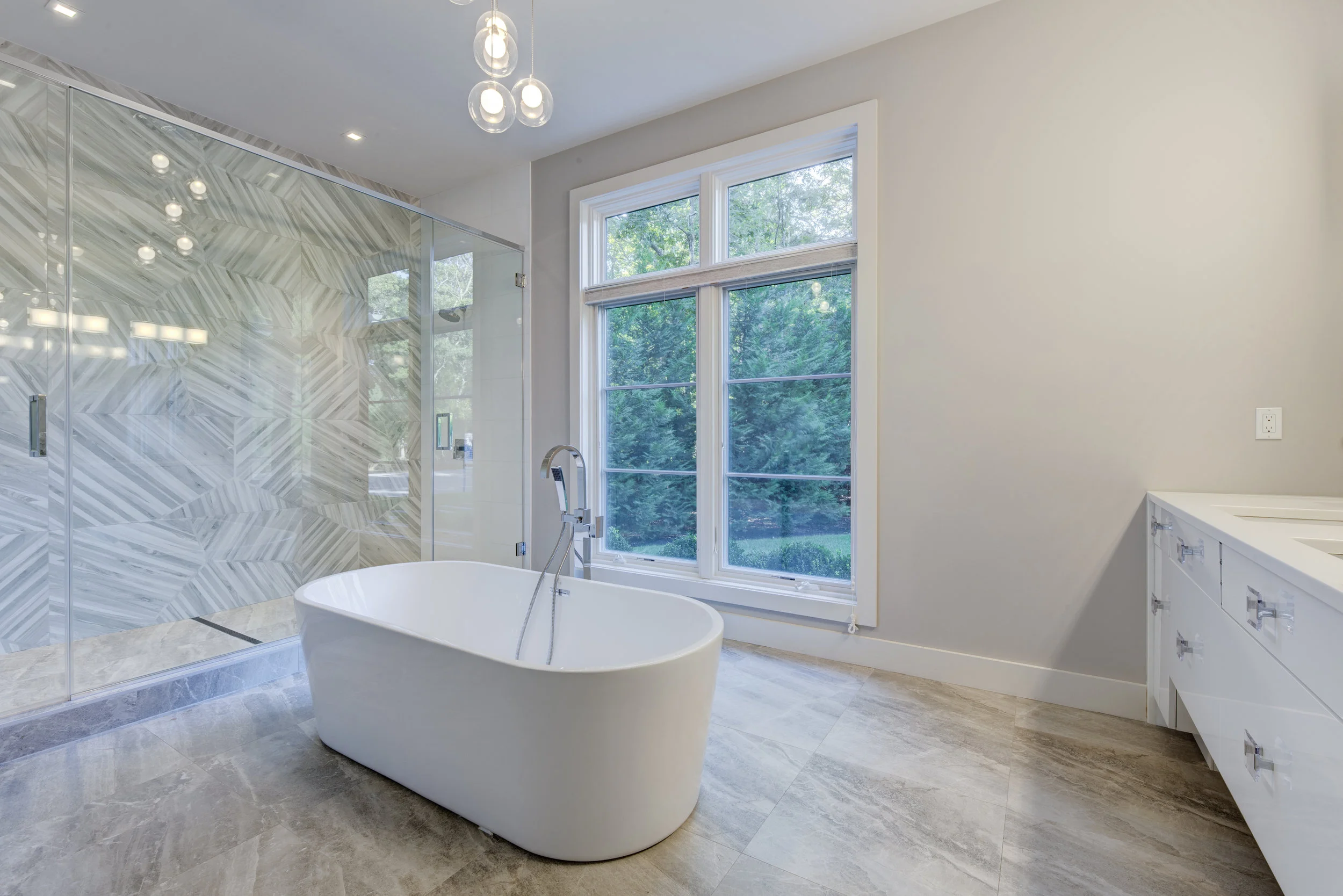 I Copy of 1 Cobblers Ct EH_Master Bath.jpg