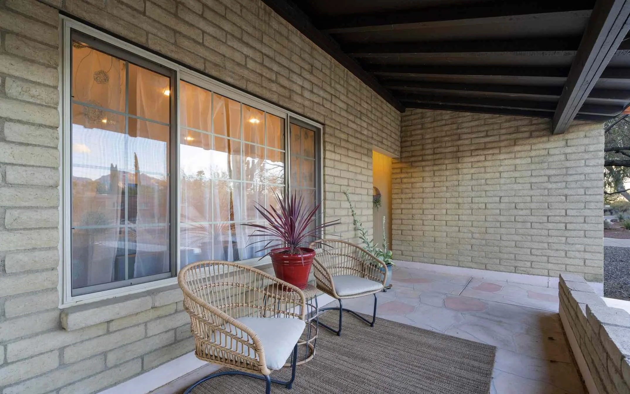 front-porch-in-east-tucson