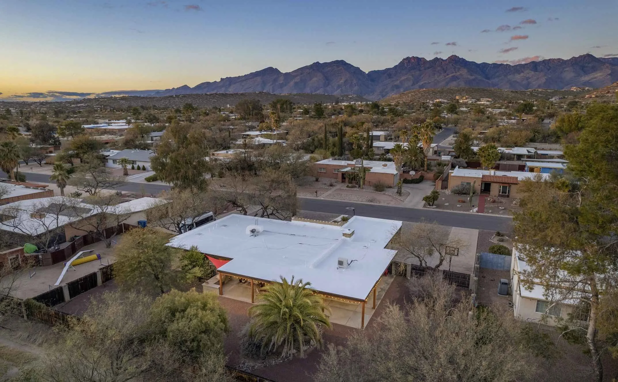 birdseye-view-of-home-showing-catalina-mountains-in-the-background