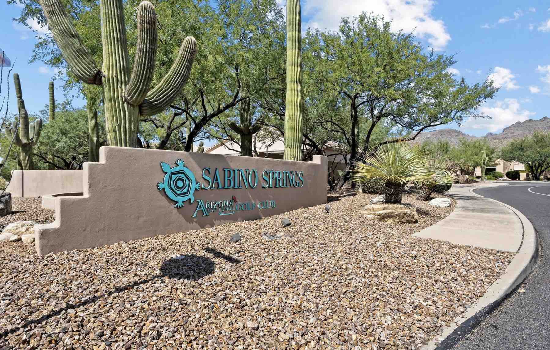 sabino-springs-neighborhood-arizona-national-golf-course
