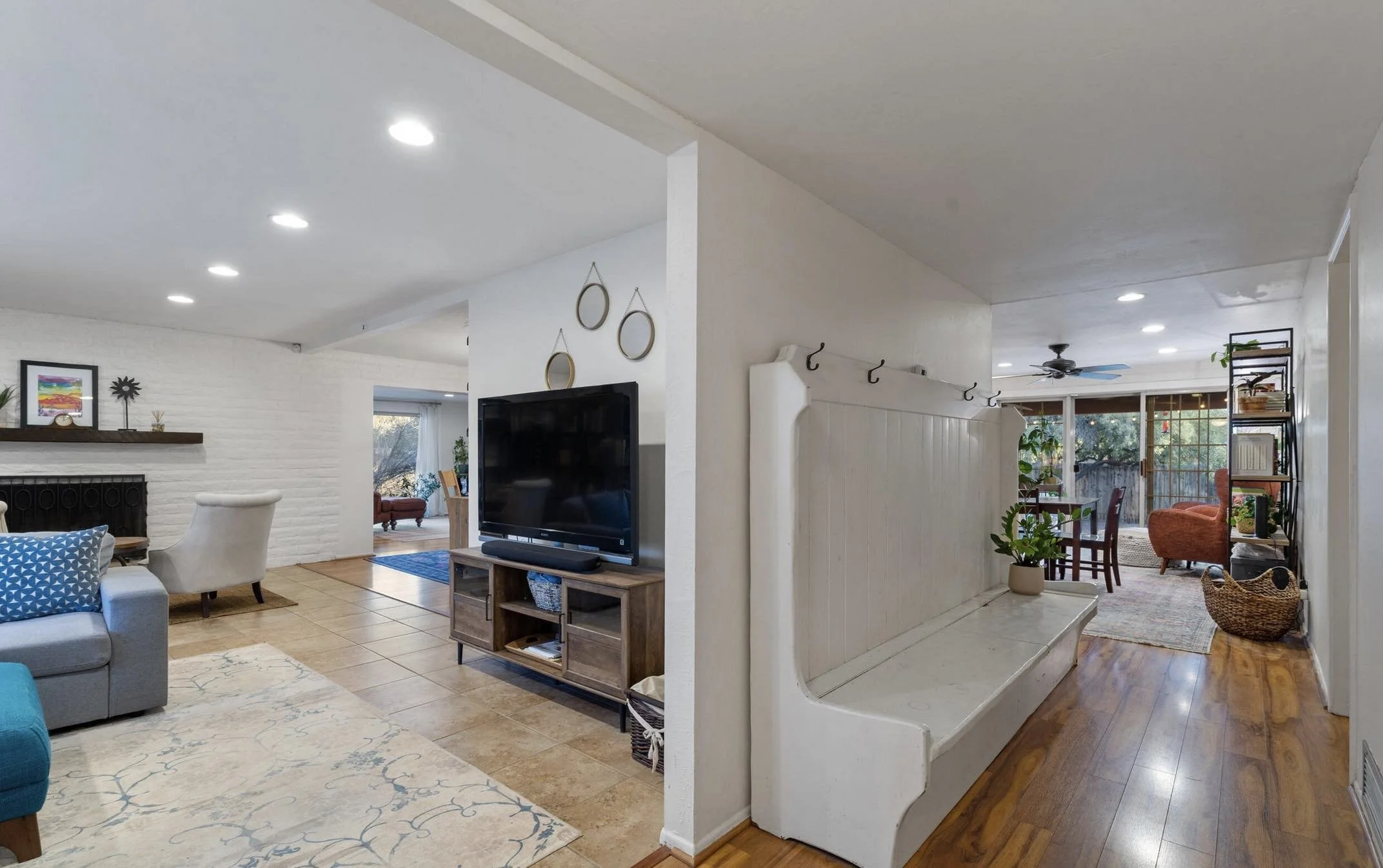 large-entryway-with-sitting-area