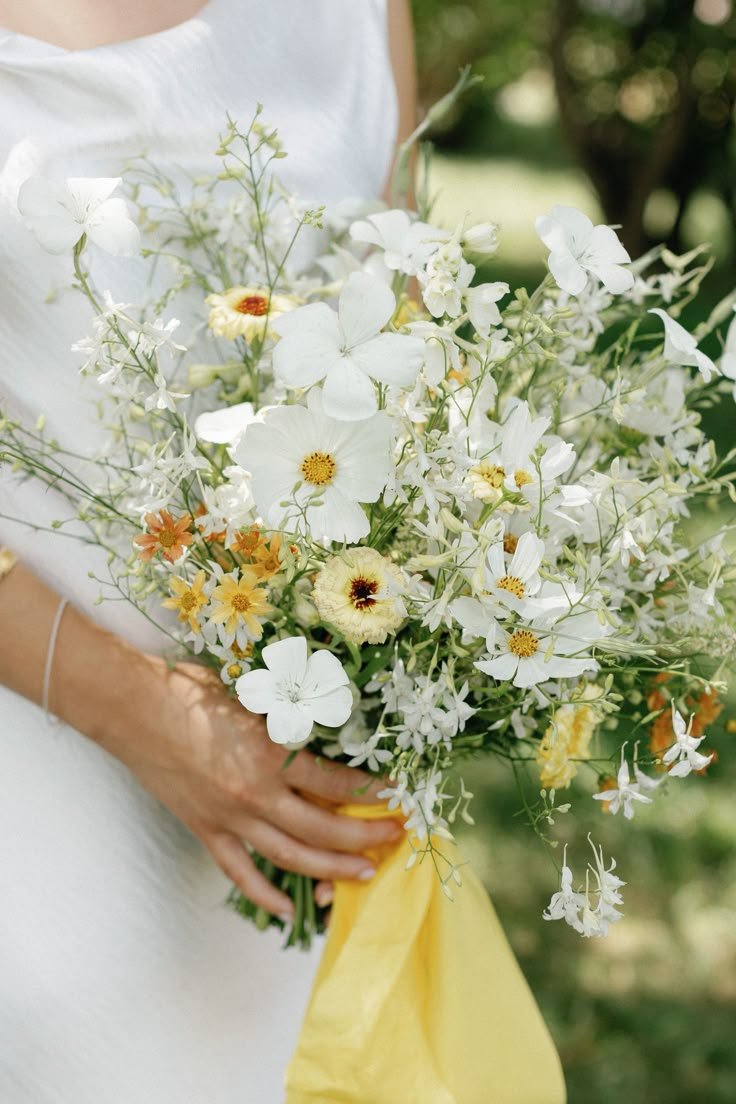 Midi bridal bouquet