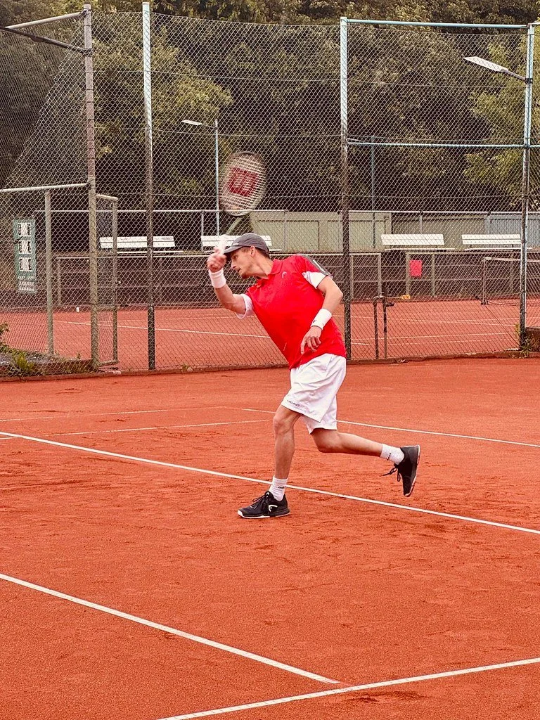 Nicholas Berodt from Luxembourg hitting a running forehand at the fourth edition of the Durener Handicup