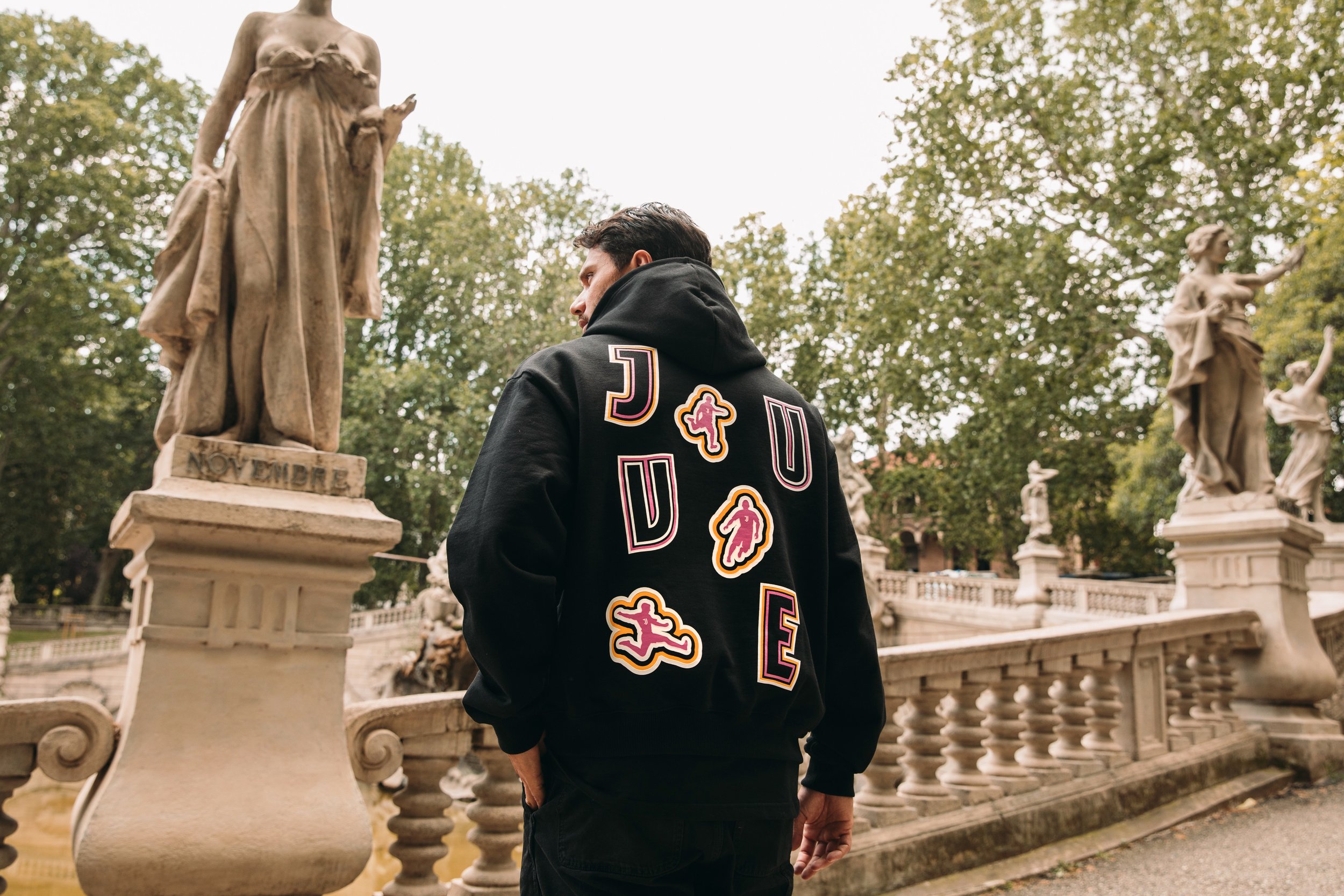 LEGACIES D2 - Tom Joy [ B71A2550 ].jpg