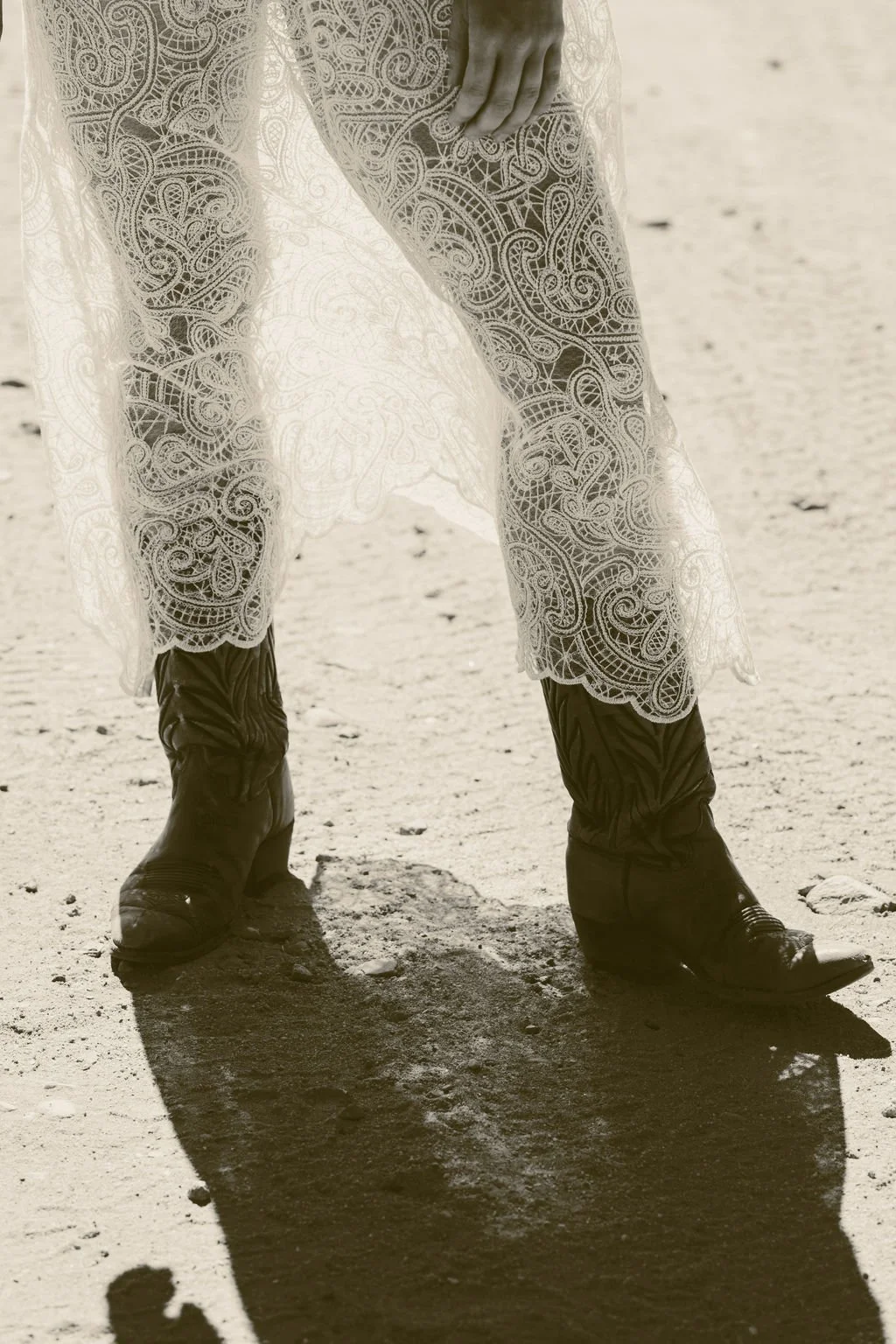 Finerty_2025_Nantucket)_Fornow_cowgirl_Beach_revised-100.jpg