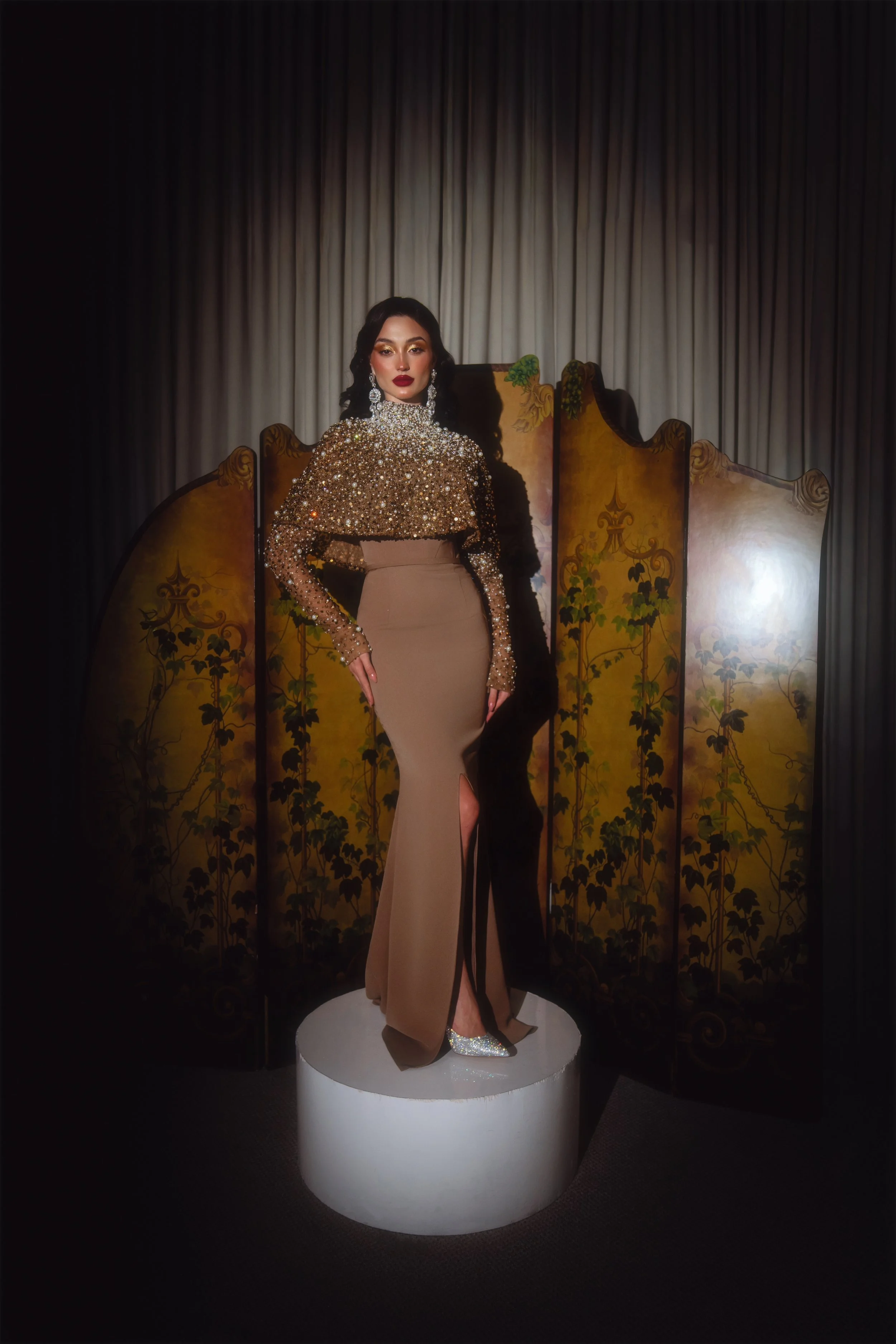 LOOK 10