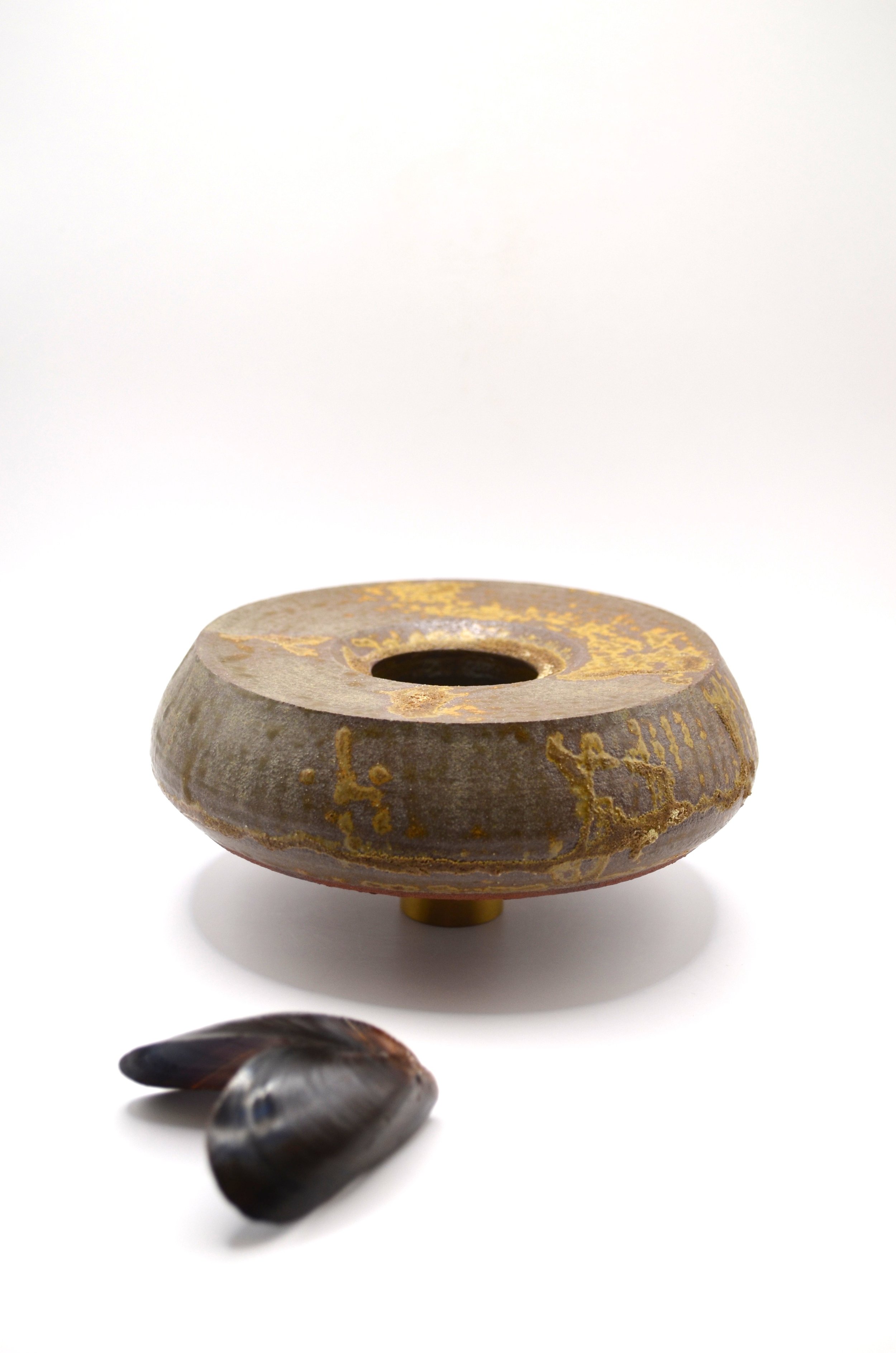 L'Abysse RWDM#2 - Wall Sculpture - Wild Dutch Seashore Clay powder & Discarded Mussel Shells Ash Glaze on Red Clay. 100% Circular Glaze