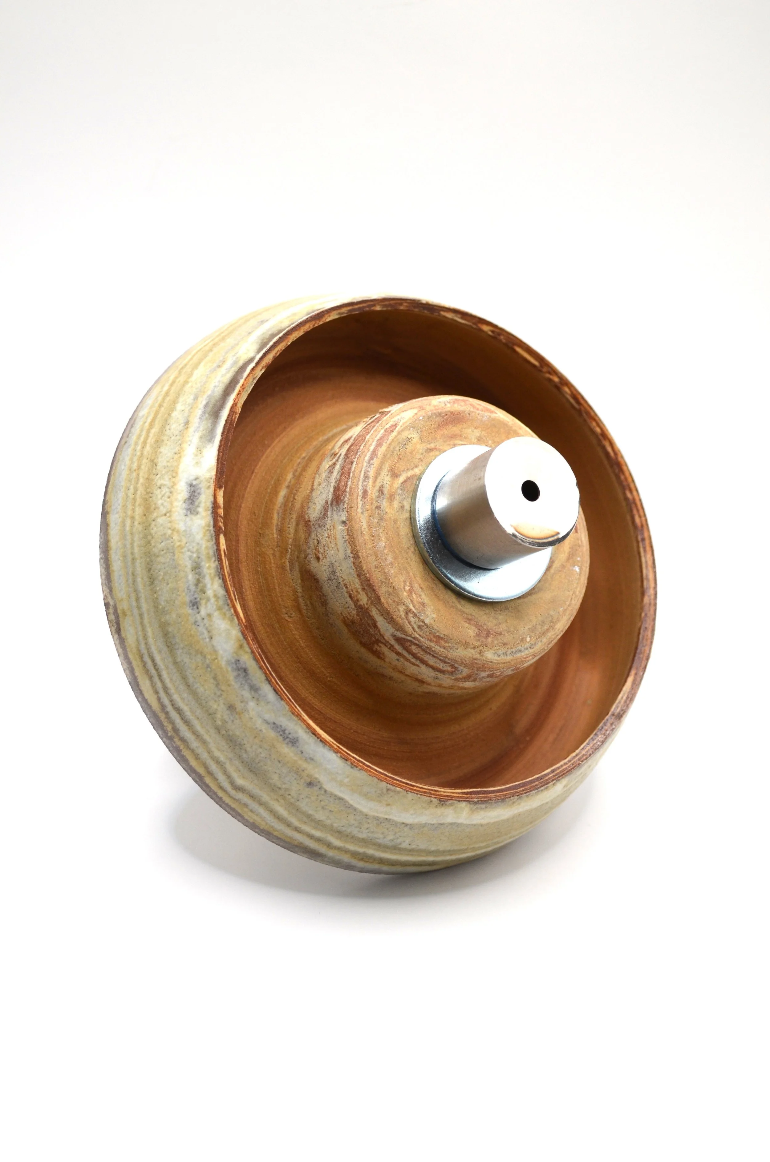 L’Abysse RWO#1 - Wall sculpture - Discarded Oyster Shells Ash Glaze on Recycled & Marbled Red & White Stoneware. 75% Circular Glaze