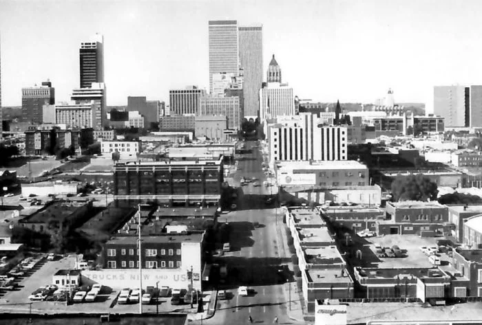 Boston-Ave-1978-700x473.jpg