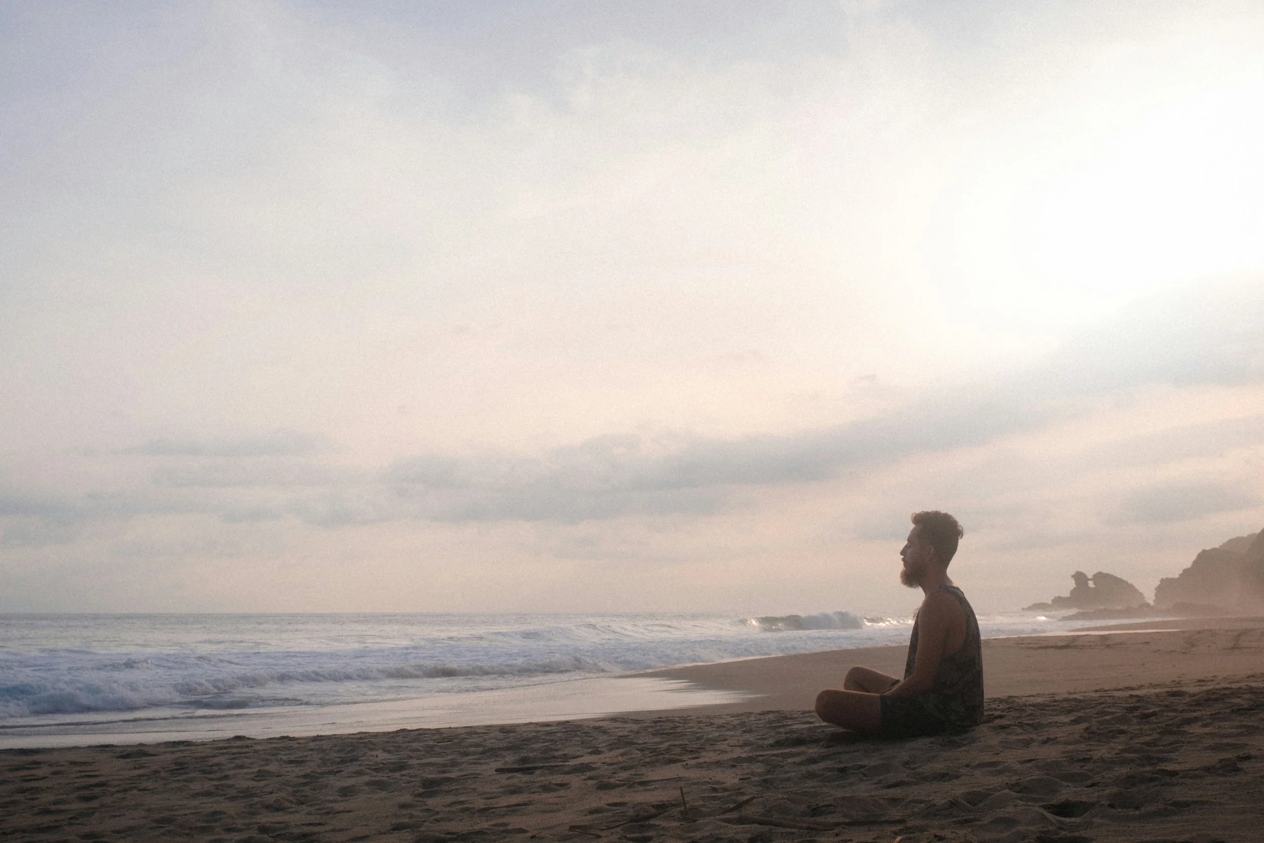 Breathwork vs. Meditation: What's the Difference?</span>