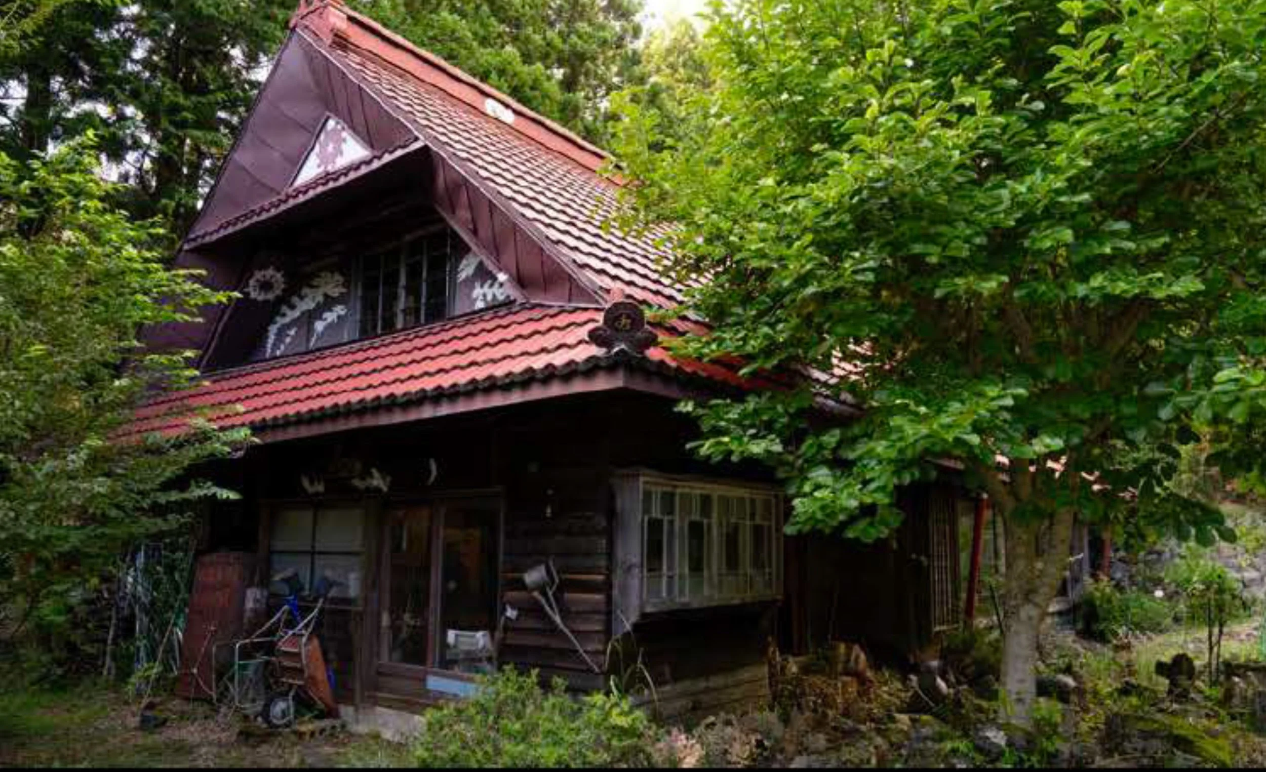 japanese farmhouse exterior 3.jpg