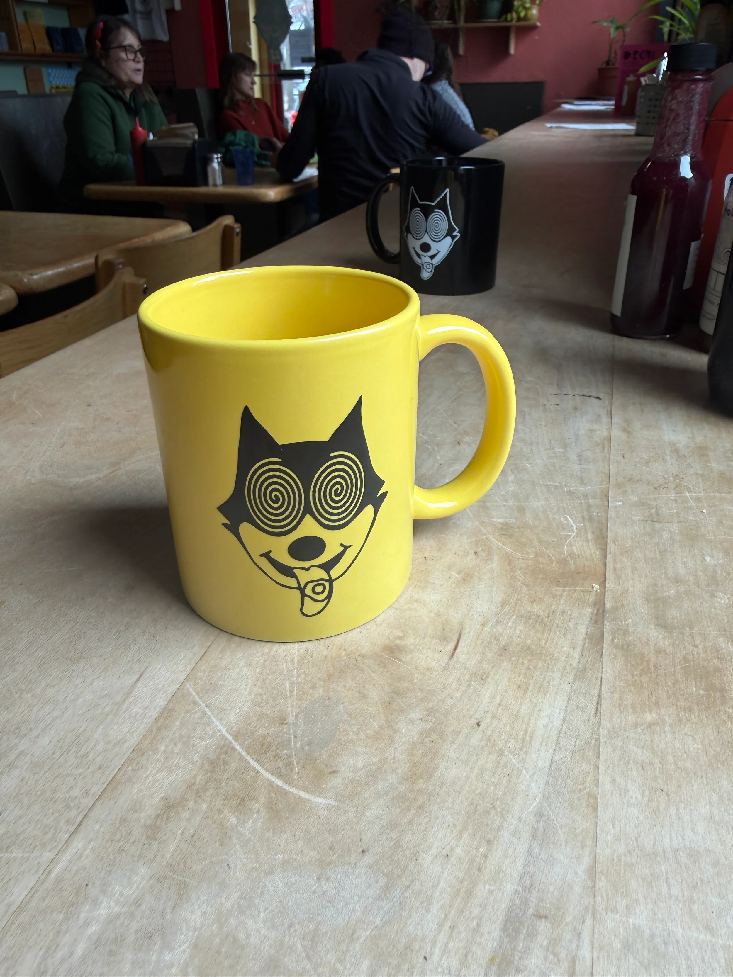 Cat_mug_6GBTDF6K4OUXBLFASR5QMIID.png