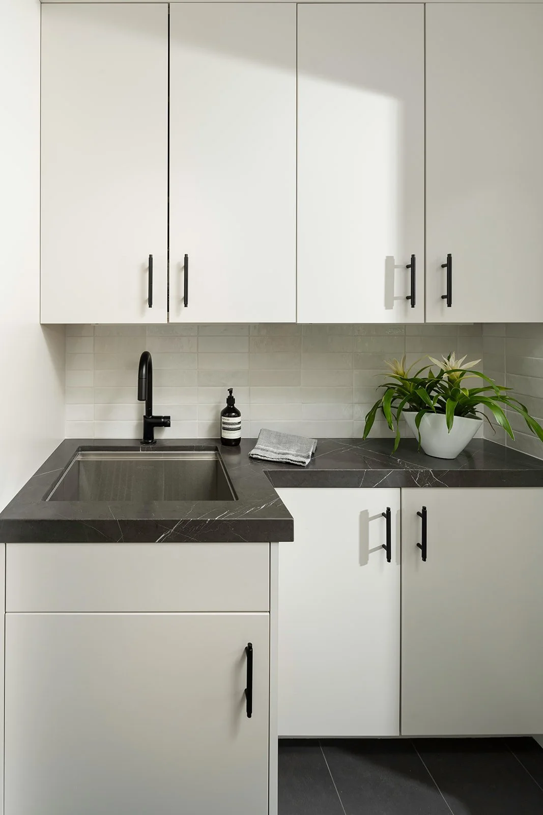 Laundry-Room-1.jpg